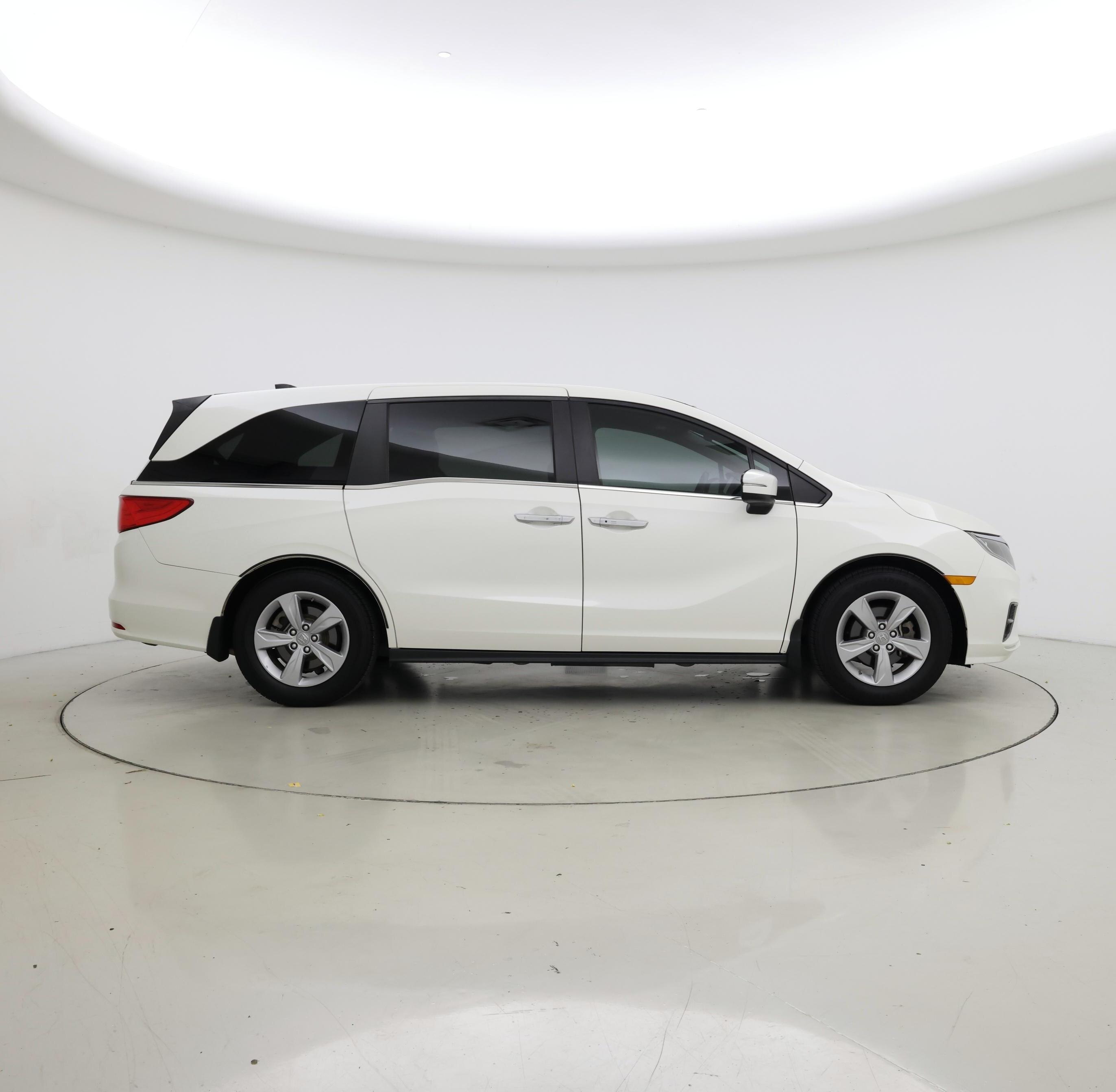Thumbnail: 2019 Honda Odyssey - 7