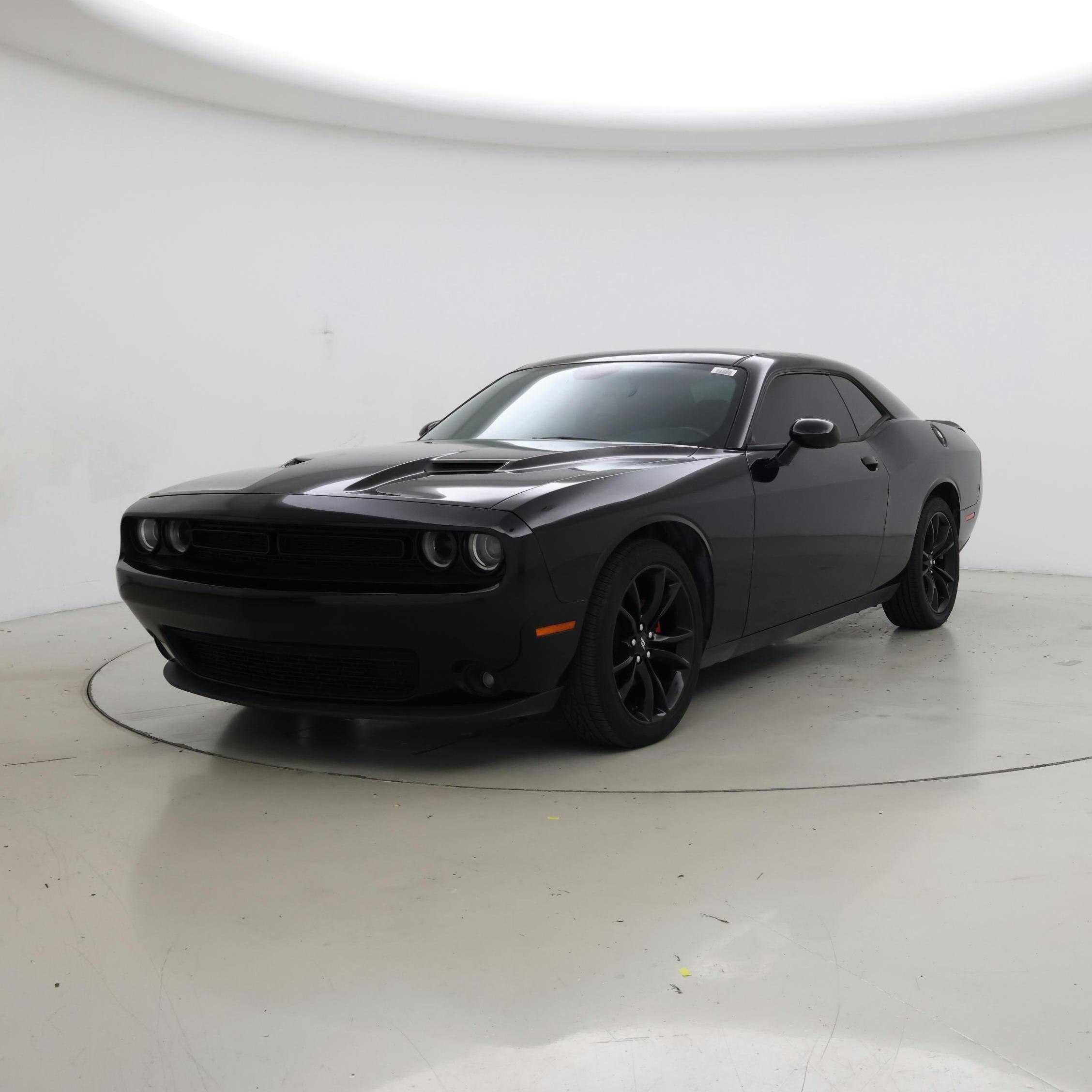 Thumbnail: 2018 Dodge Challenger - 4