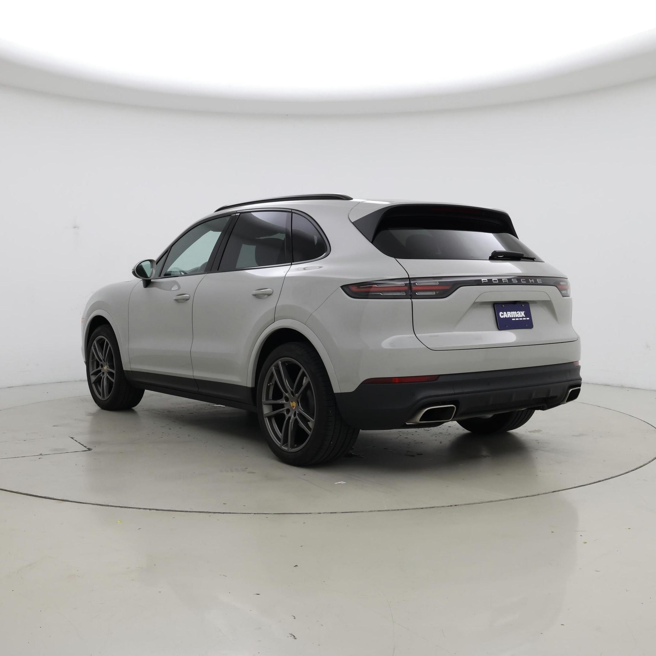 Thumbnail: 2020 Porsche Cayenne - 2