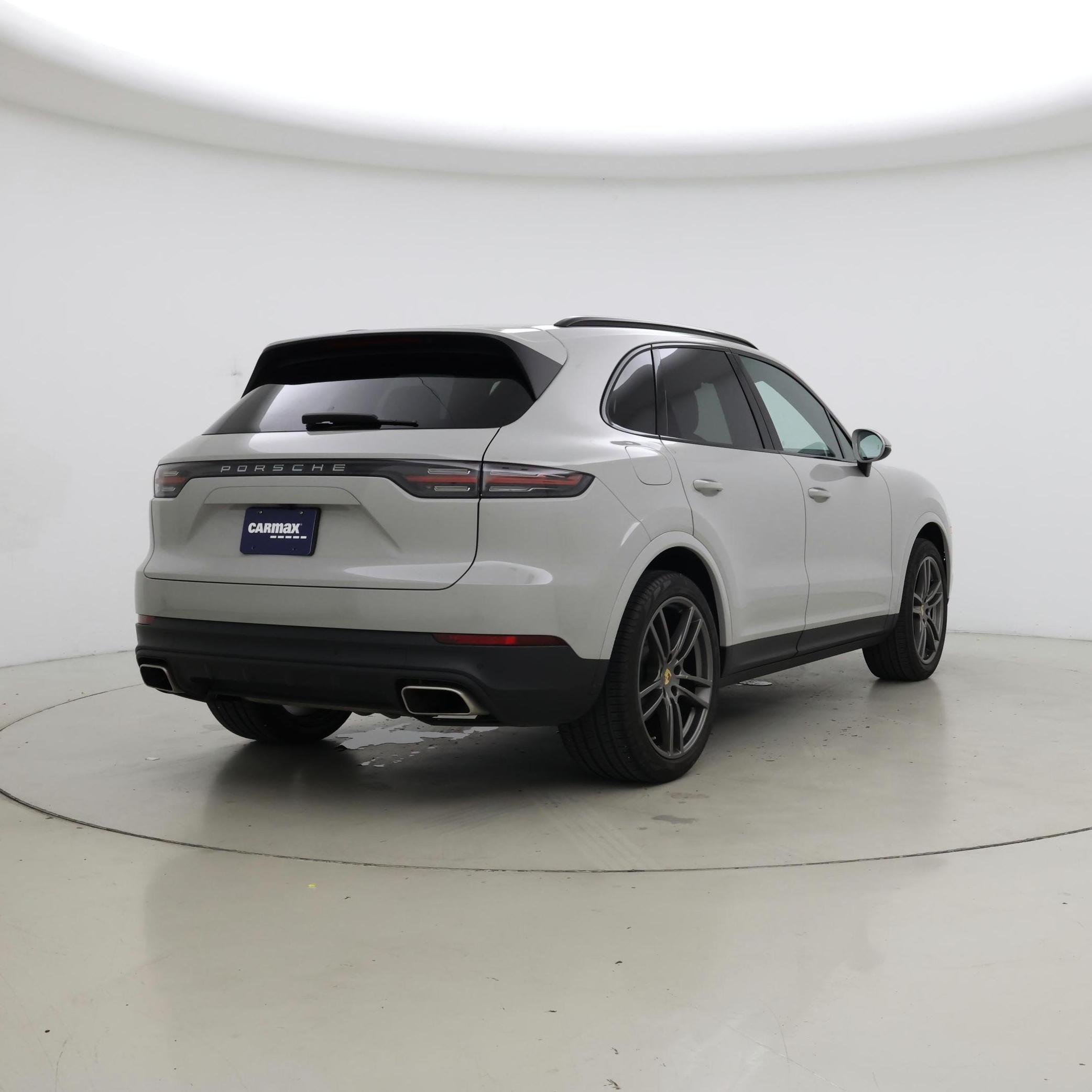 Thumbnail: 2020 Porsche Cayenne - 8