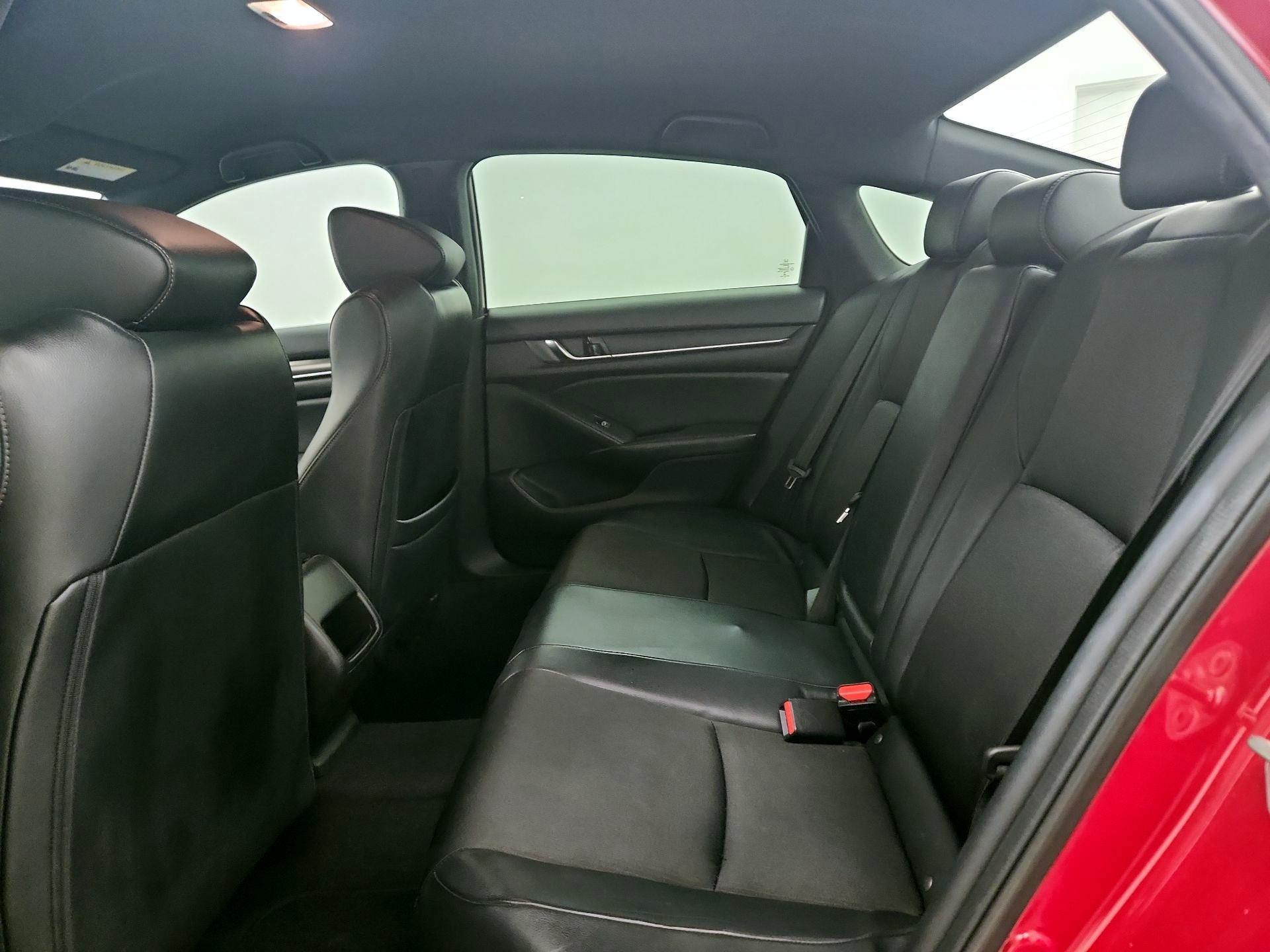 Thumbnail: 2018 Honda Accord - 19