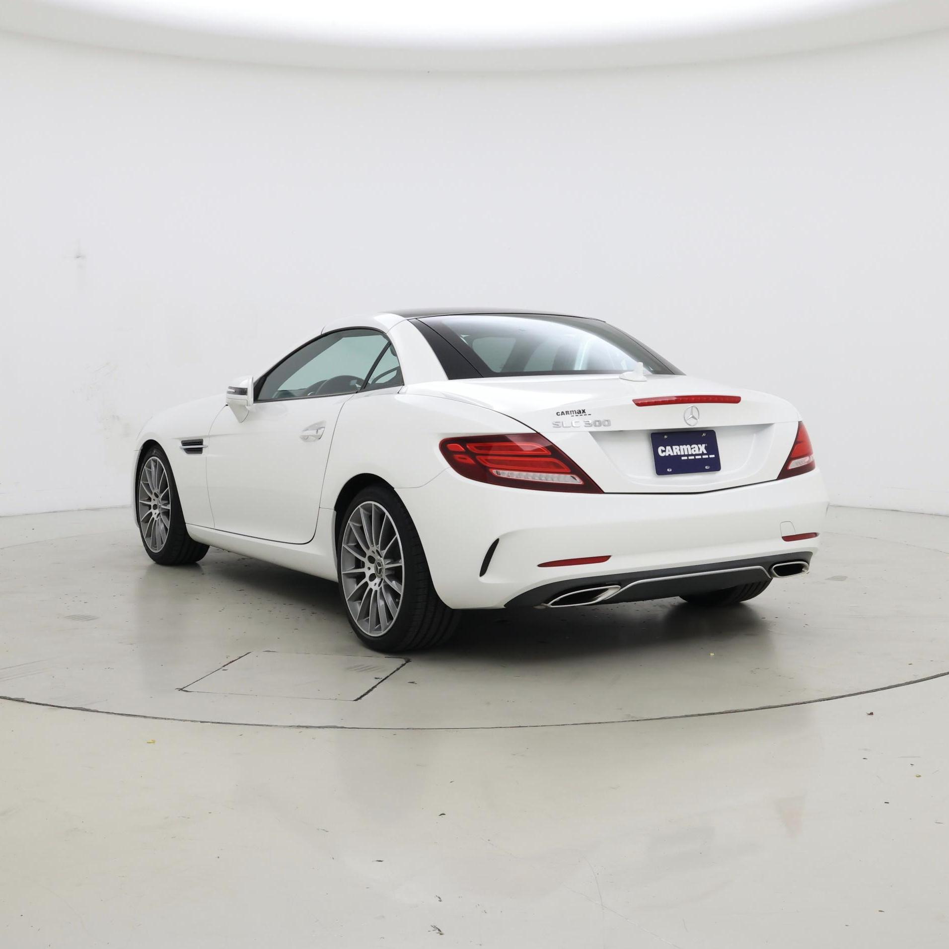 Thumbnail: 2020 Mercedes-Benz SLC - 2