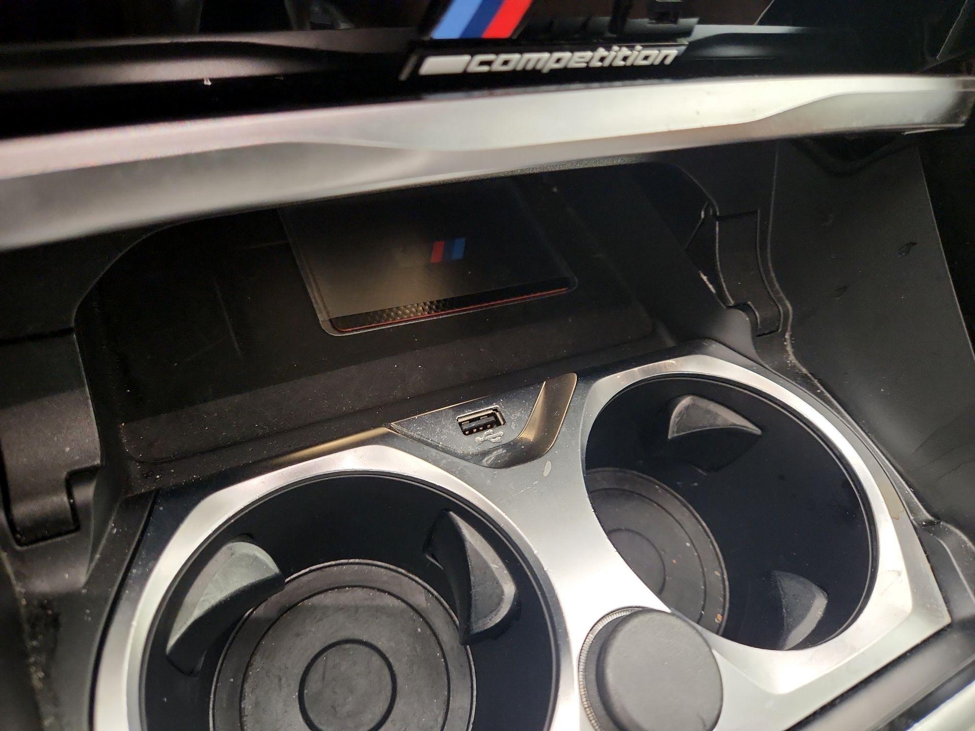 Thumbnail: 2022 BMW M8 - 19