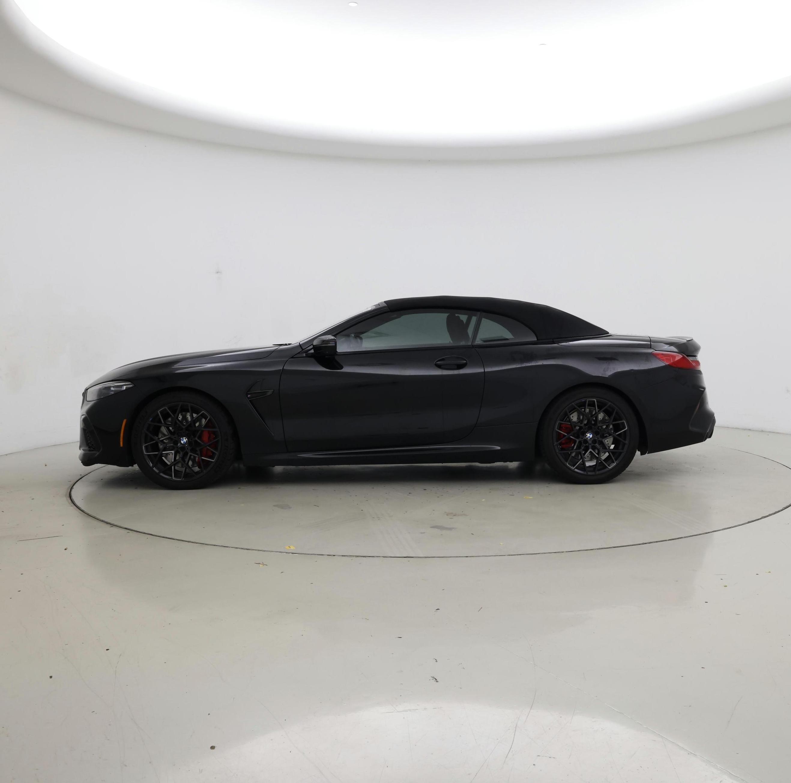 Thumbnail: 2022 BMW M8 - 3