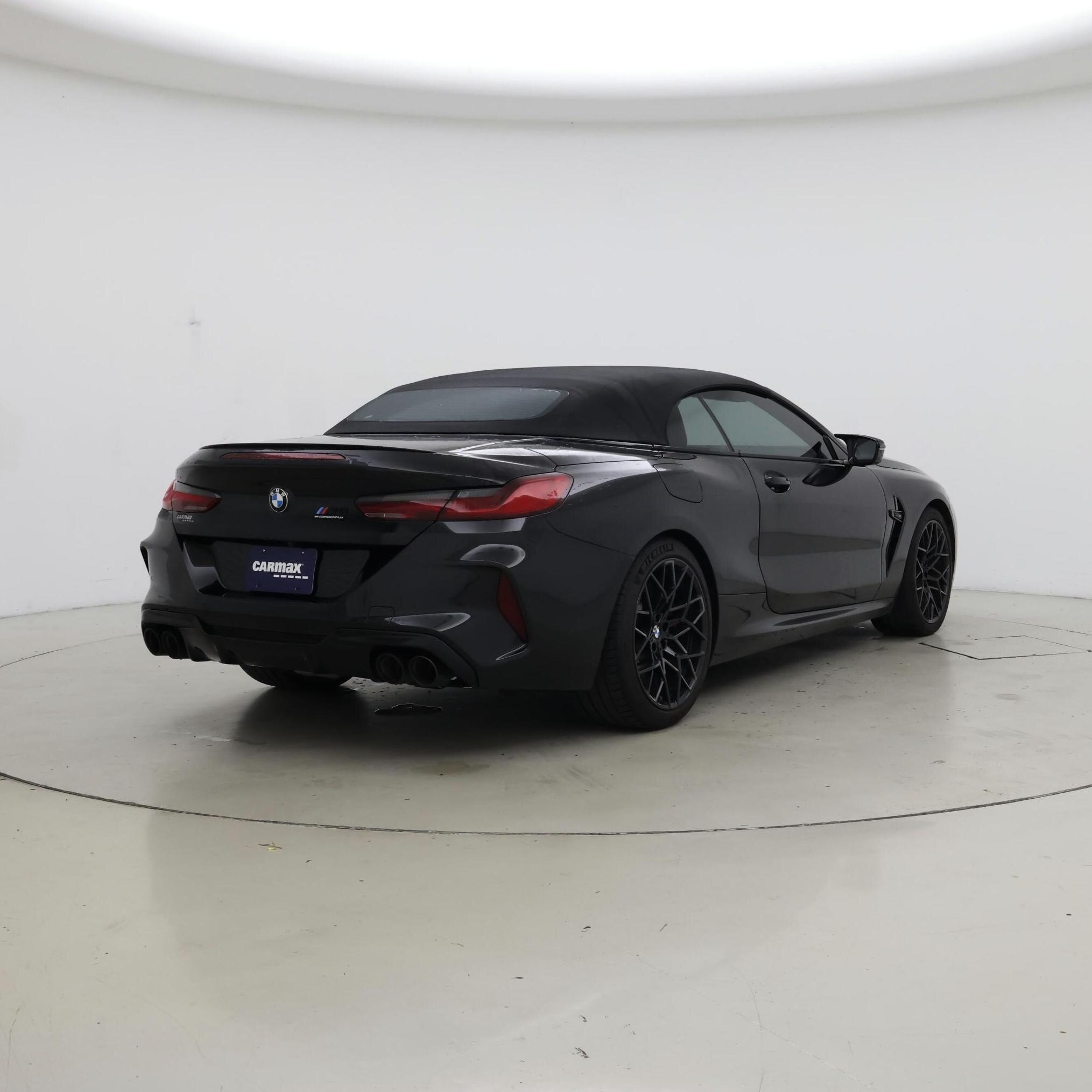 Thumbnail: 2022 BMW M8 - 8