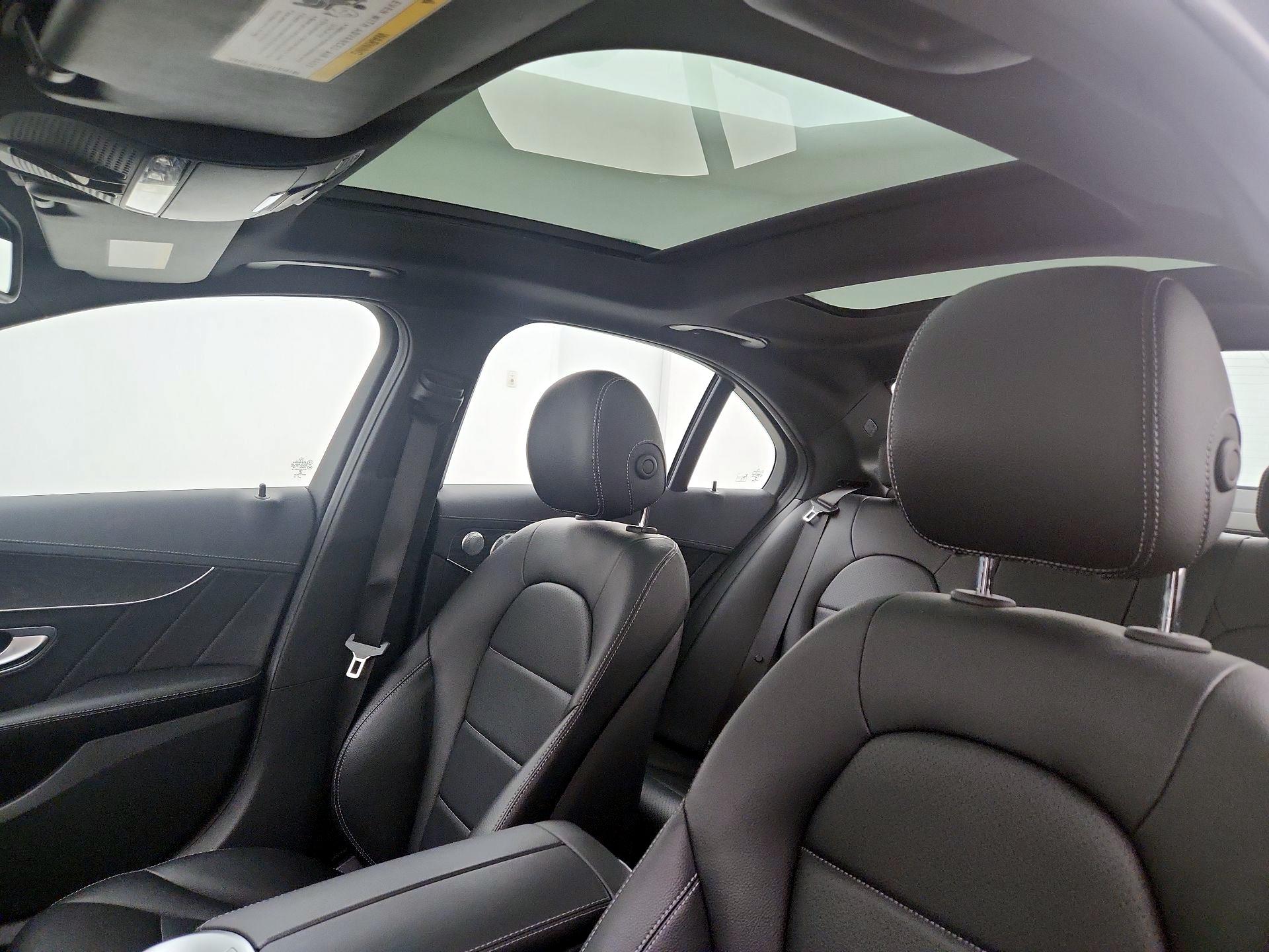 Thumbnail: 2015 Mercedes-Benz C-Class - 19