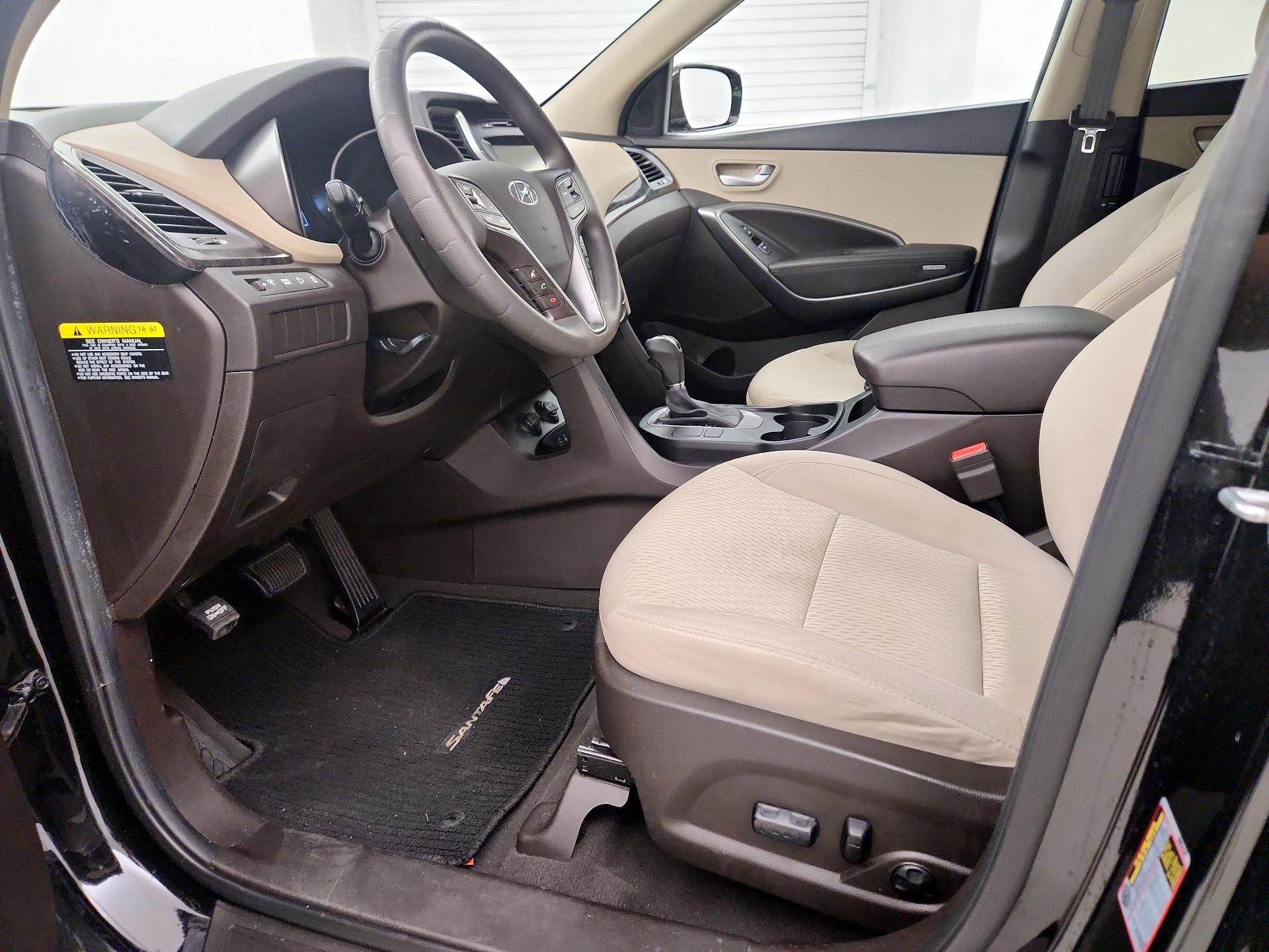 Thumbnail: 2017 Hyundai Santa Fe - 11
