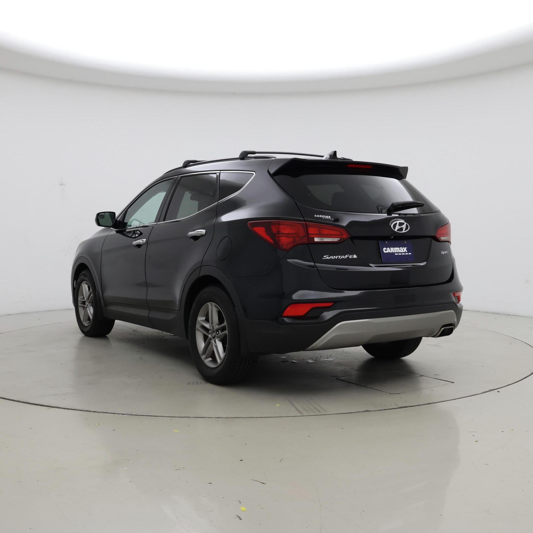 Thumbnail: 2017 Hyundai Santa Fe - 2