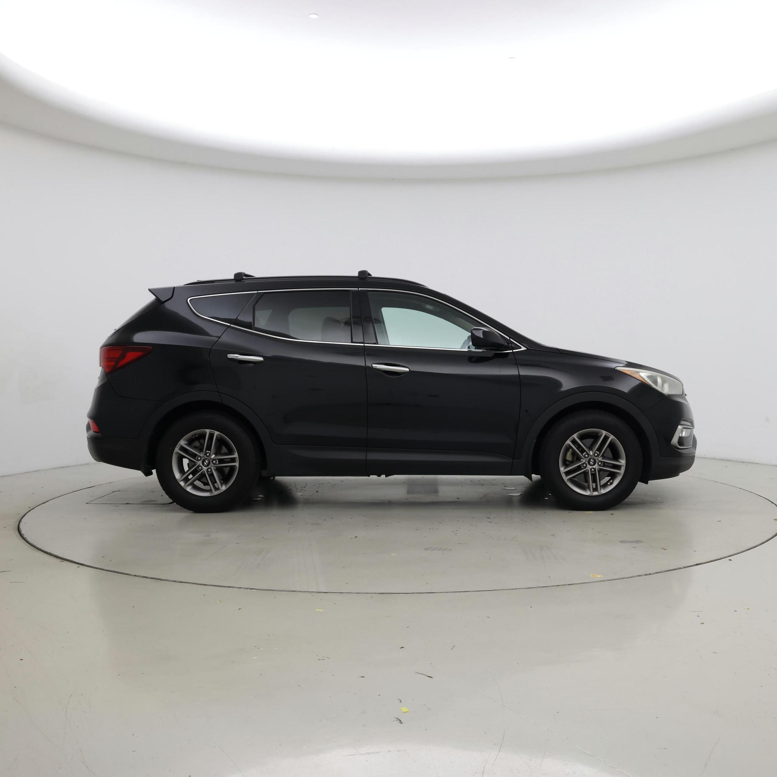 Thumbnail: 2017 Hyundai Santa Fe - 7
