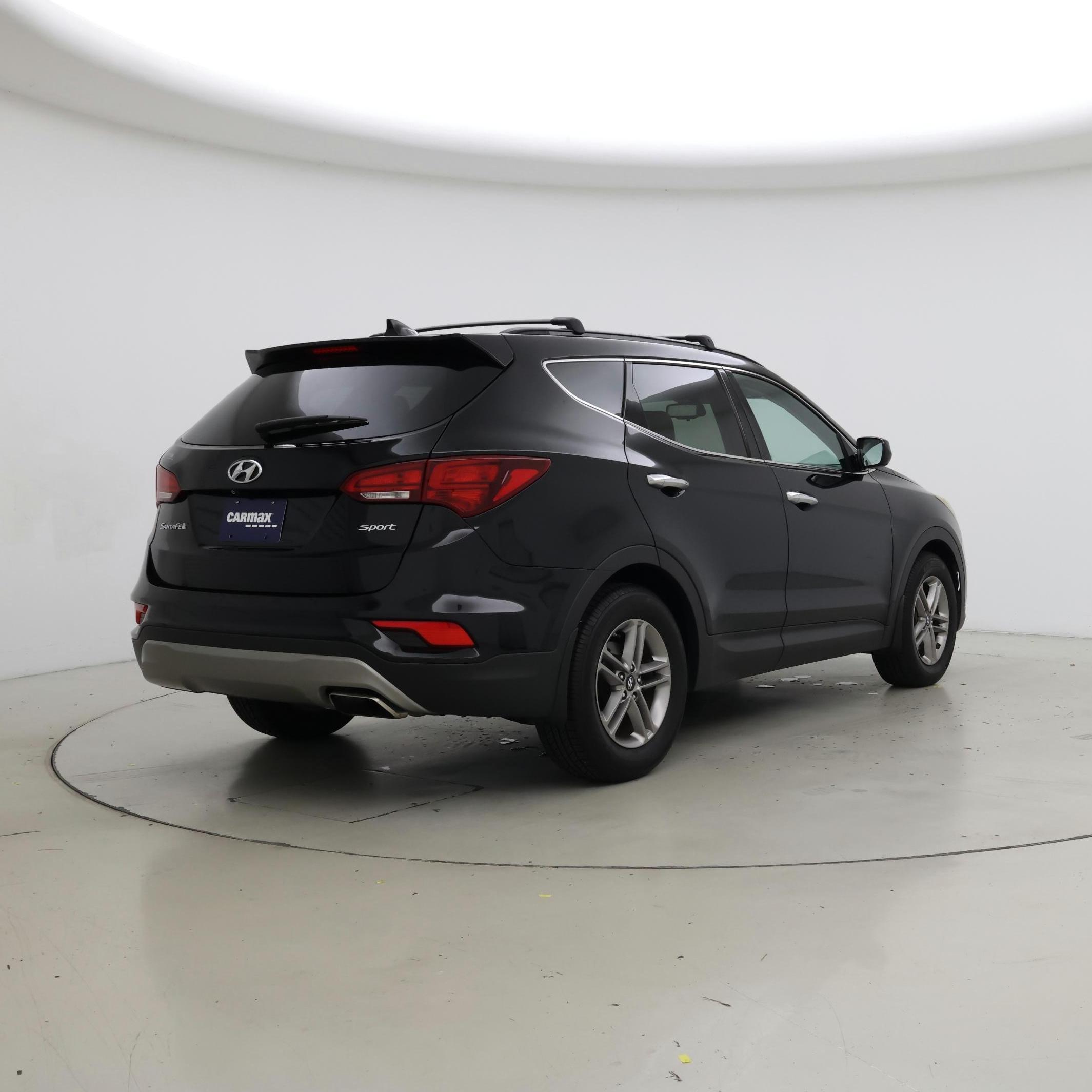 Thumbnail: 2017 Hyundai Santa Fe - 8