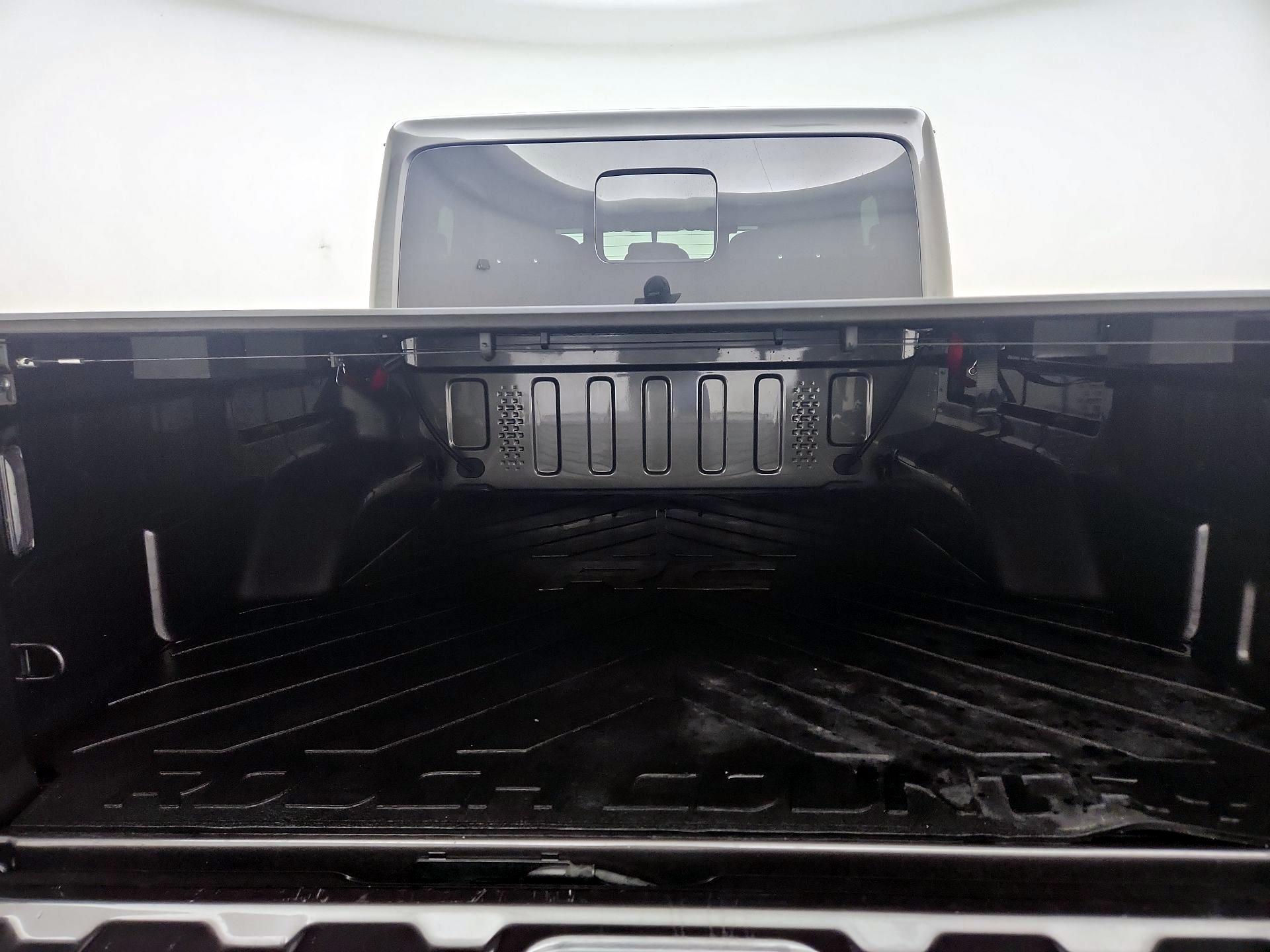 Thumbnail: 2024 Jeep Gladiator - 20