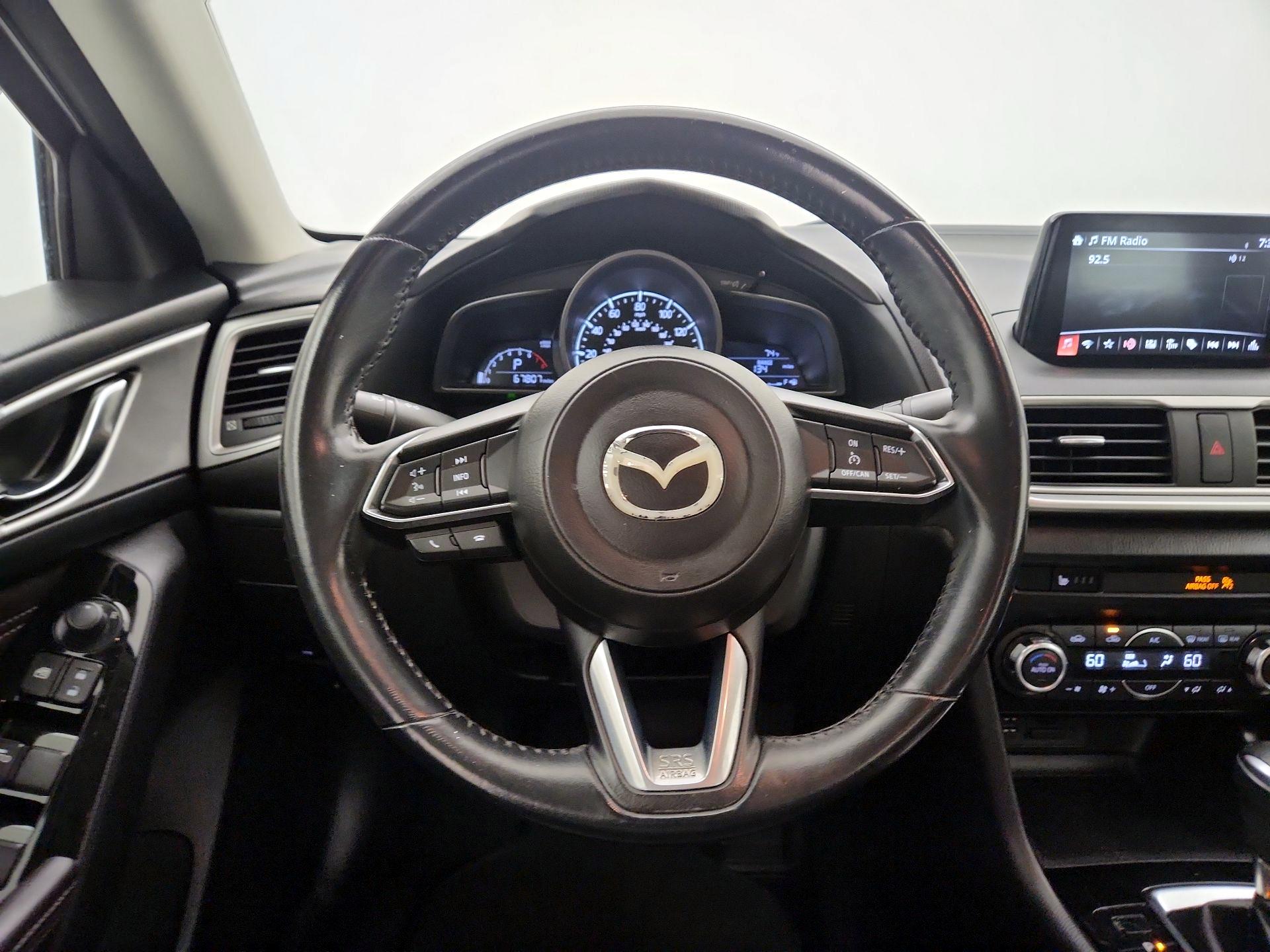 Thumbnail: 2018 Mazda Mazda3 - 10
