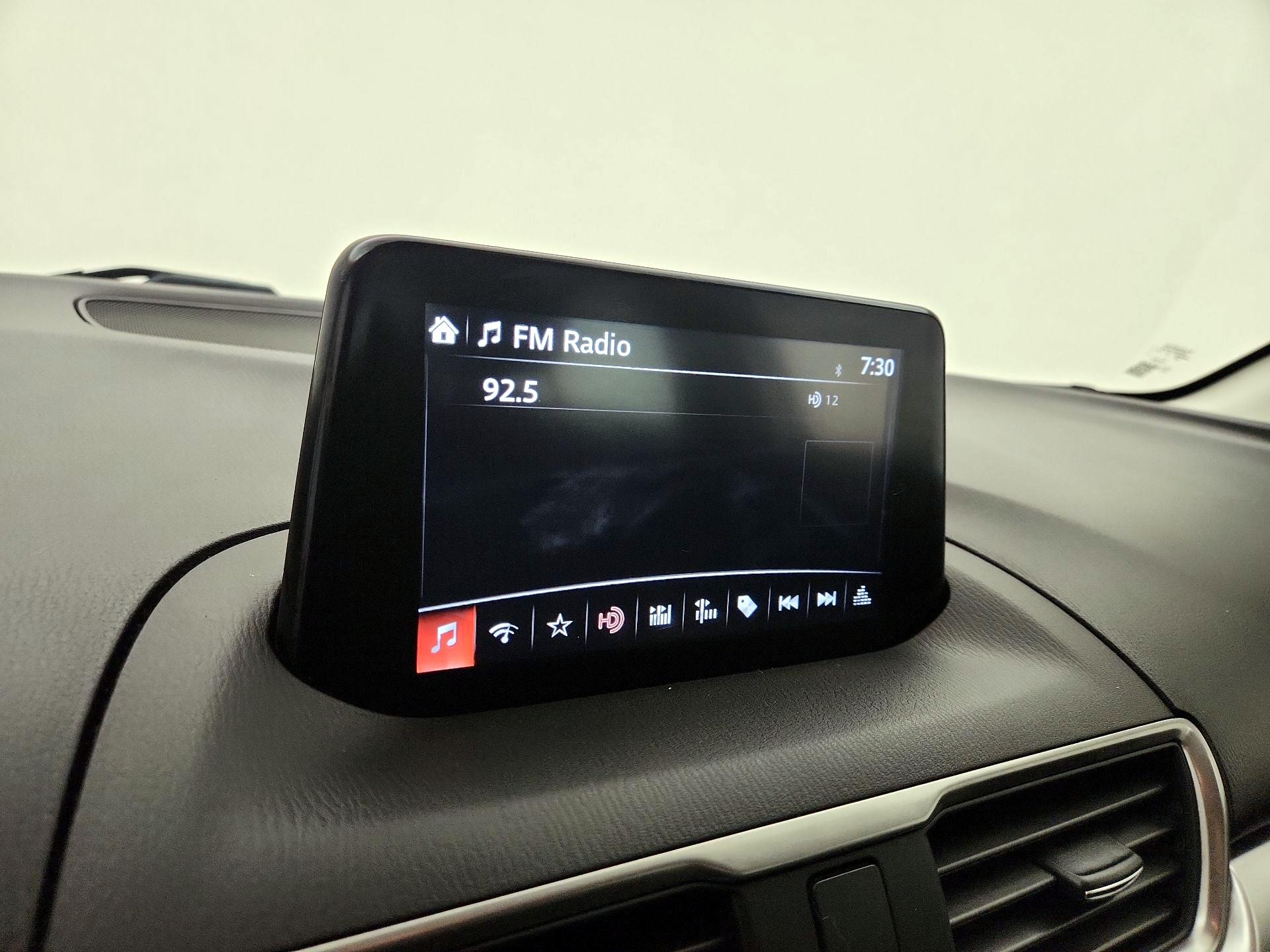 Thumbnail: 2018 Mazda Mazda3 - 15