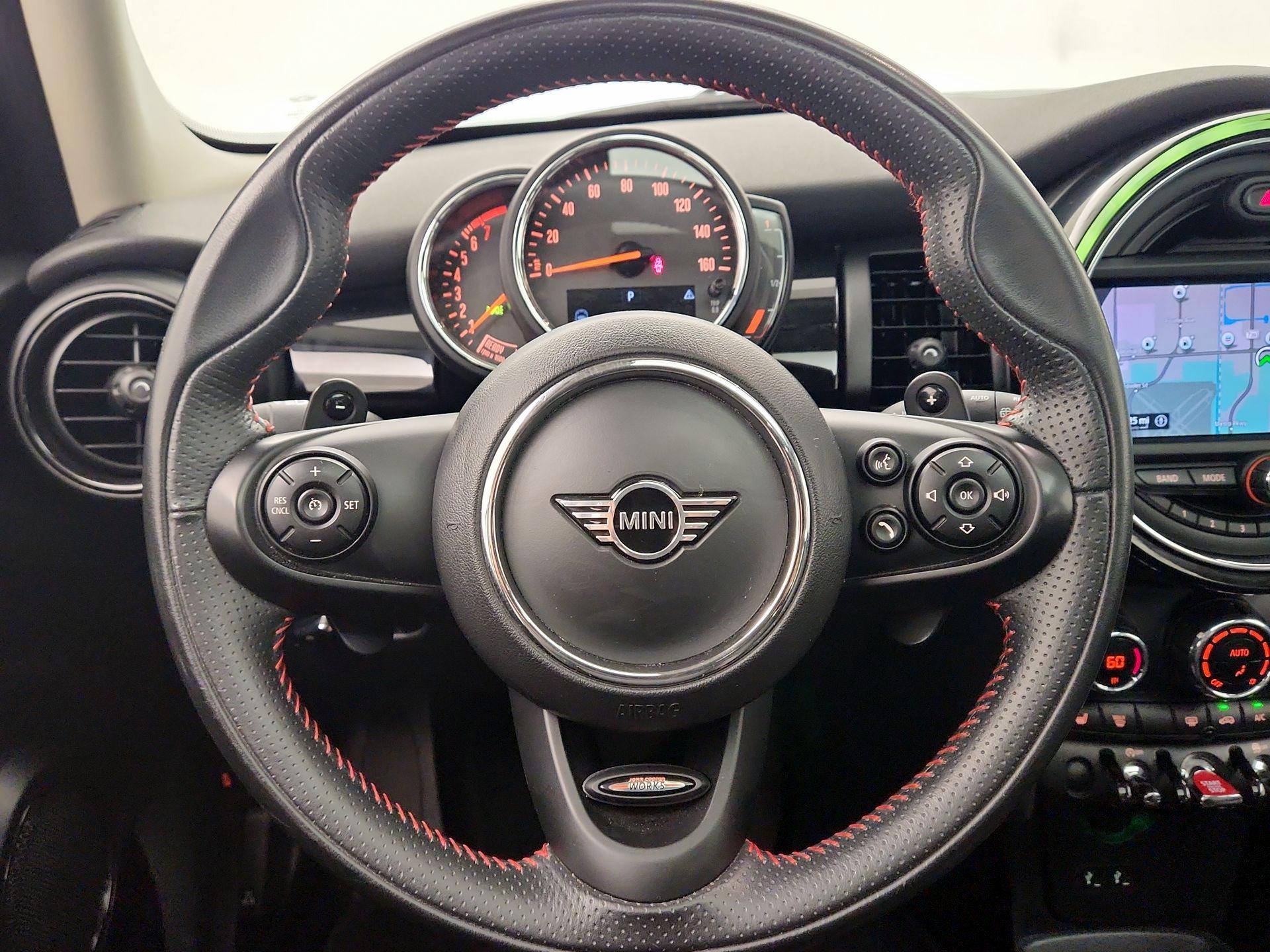 Thumbnail: 2020 MINI Cooper Hardtop - 10