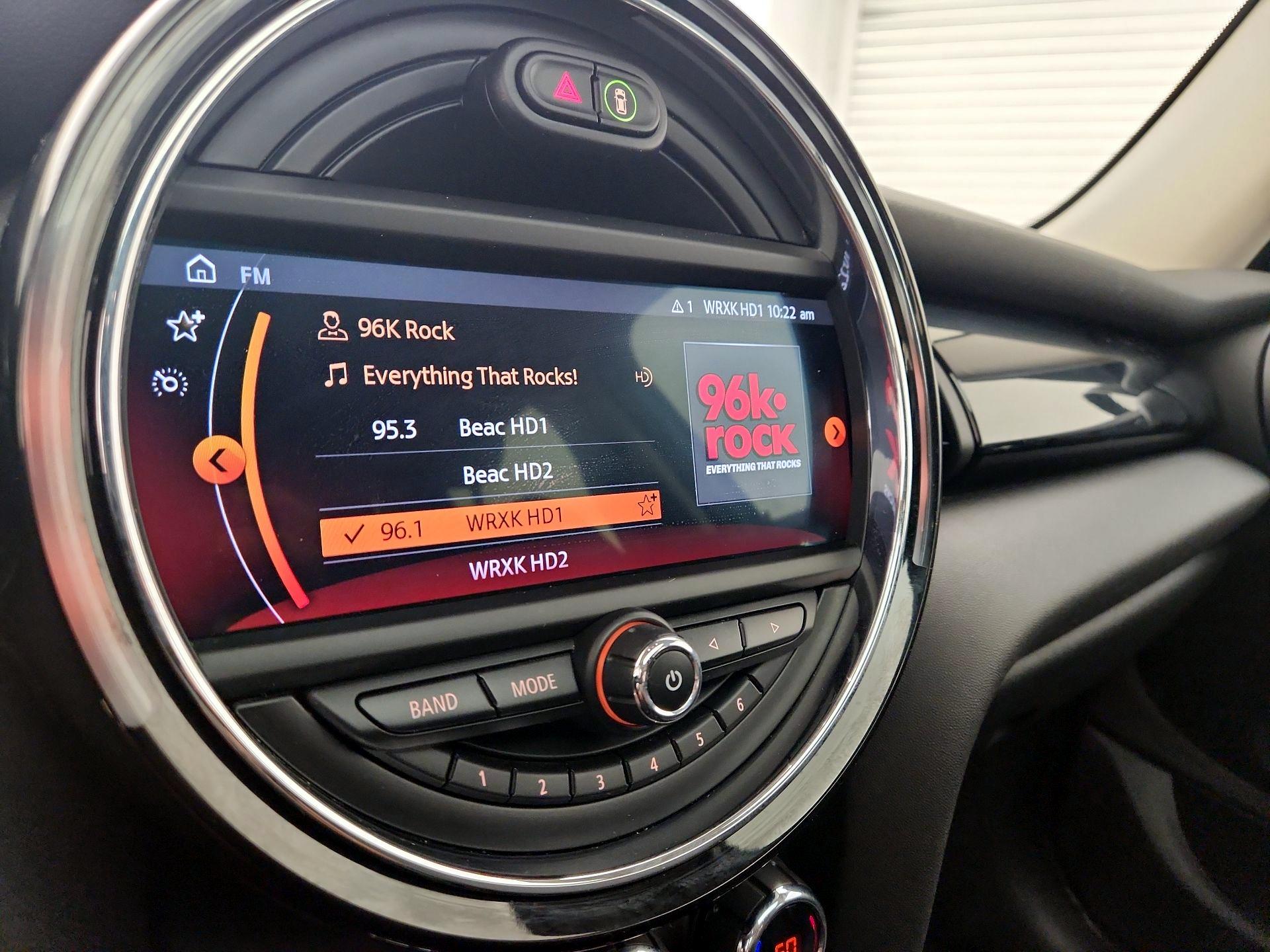 Thumbnail: 2020 MINI Cooper Hardtop - 16