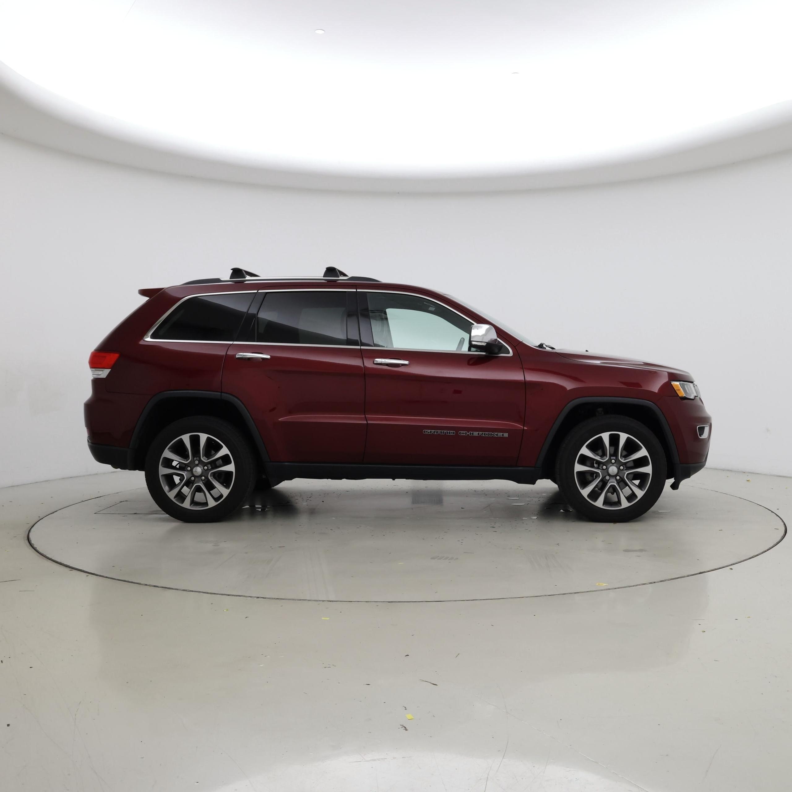 Thumbnail: 2018 Jeep Grand Cherokee - 7