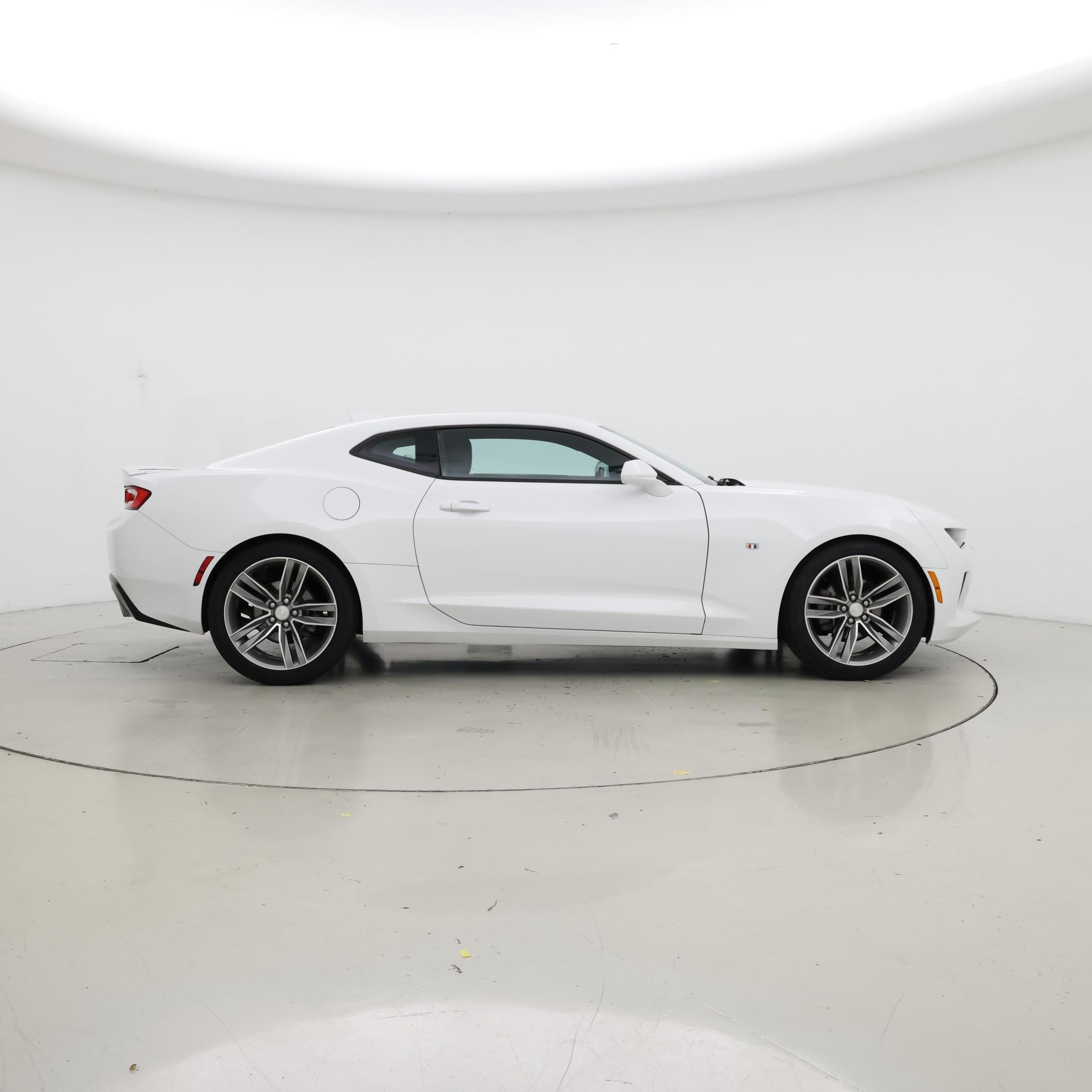 Thumbnail: 2017 Chevrolet Camaro - 7
