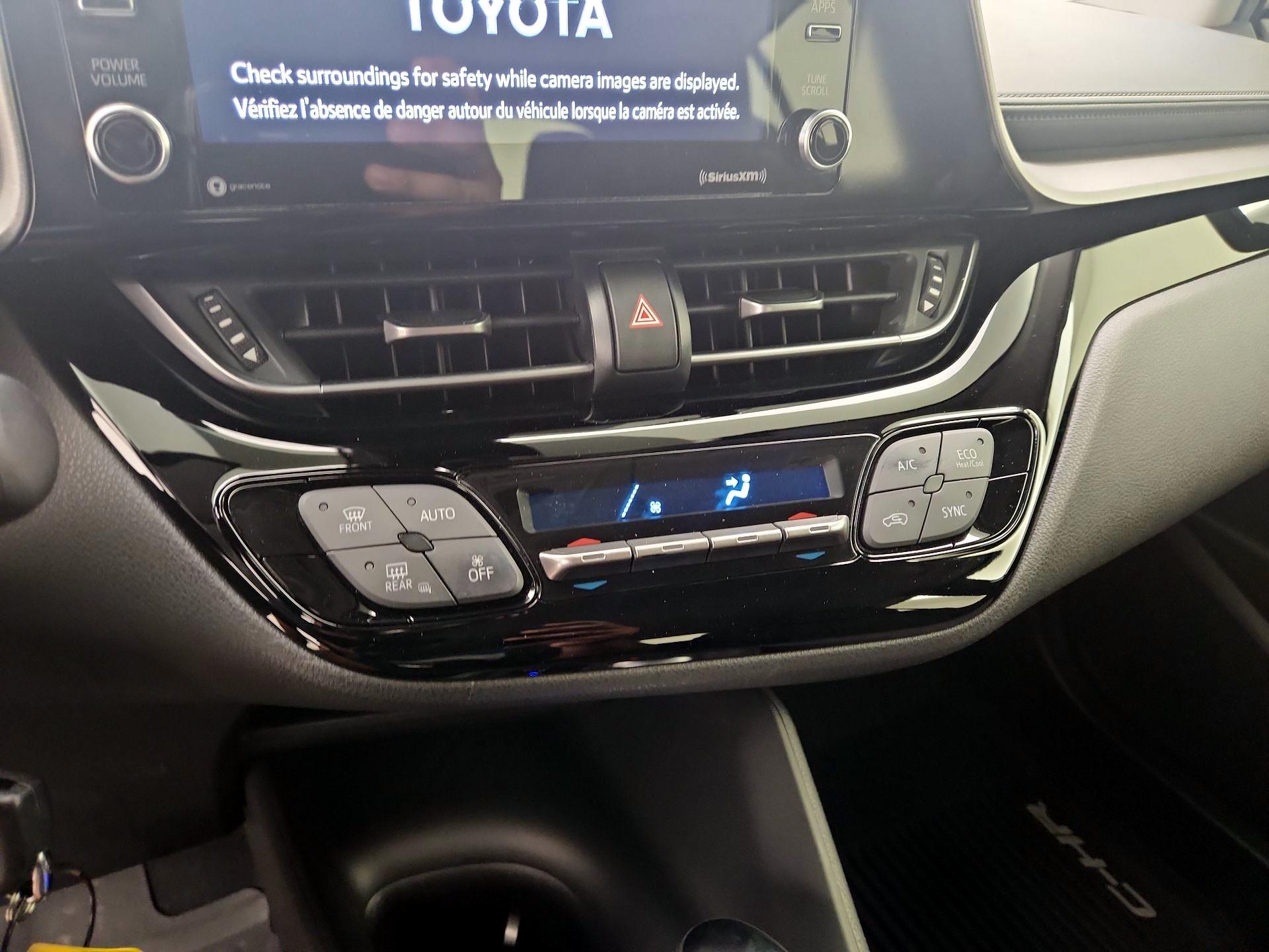 Thumbnail: 2020 Toyota C-HR - 16