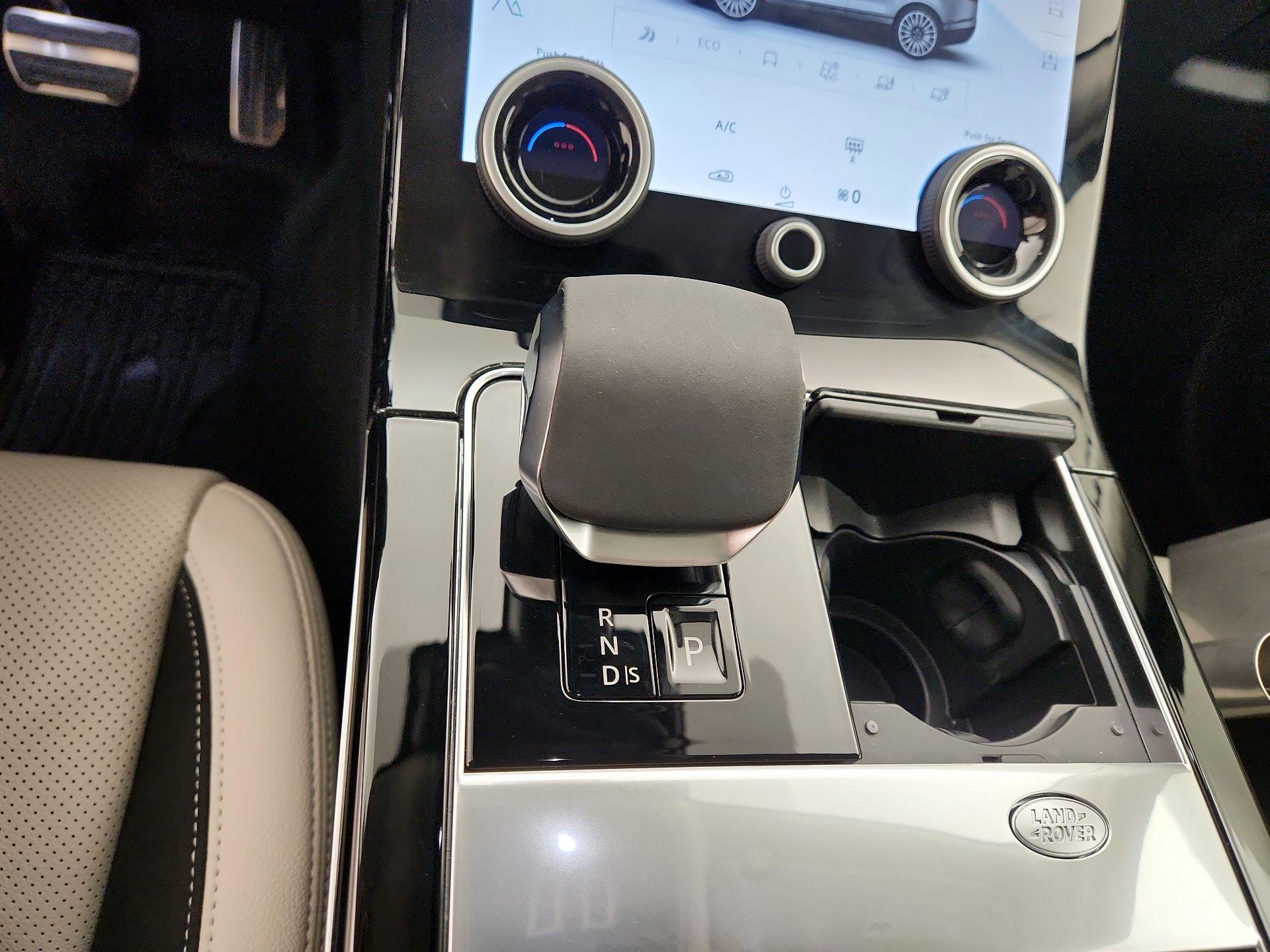 Thumbnail: 2023 Land Rover Range Rover Velar - 18