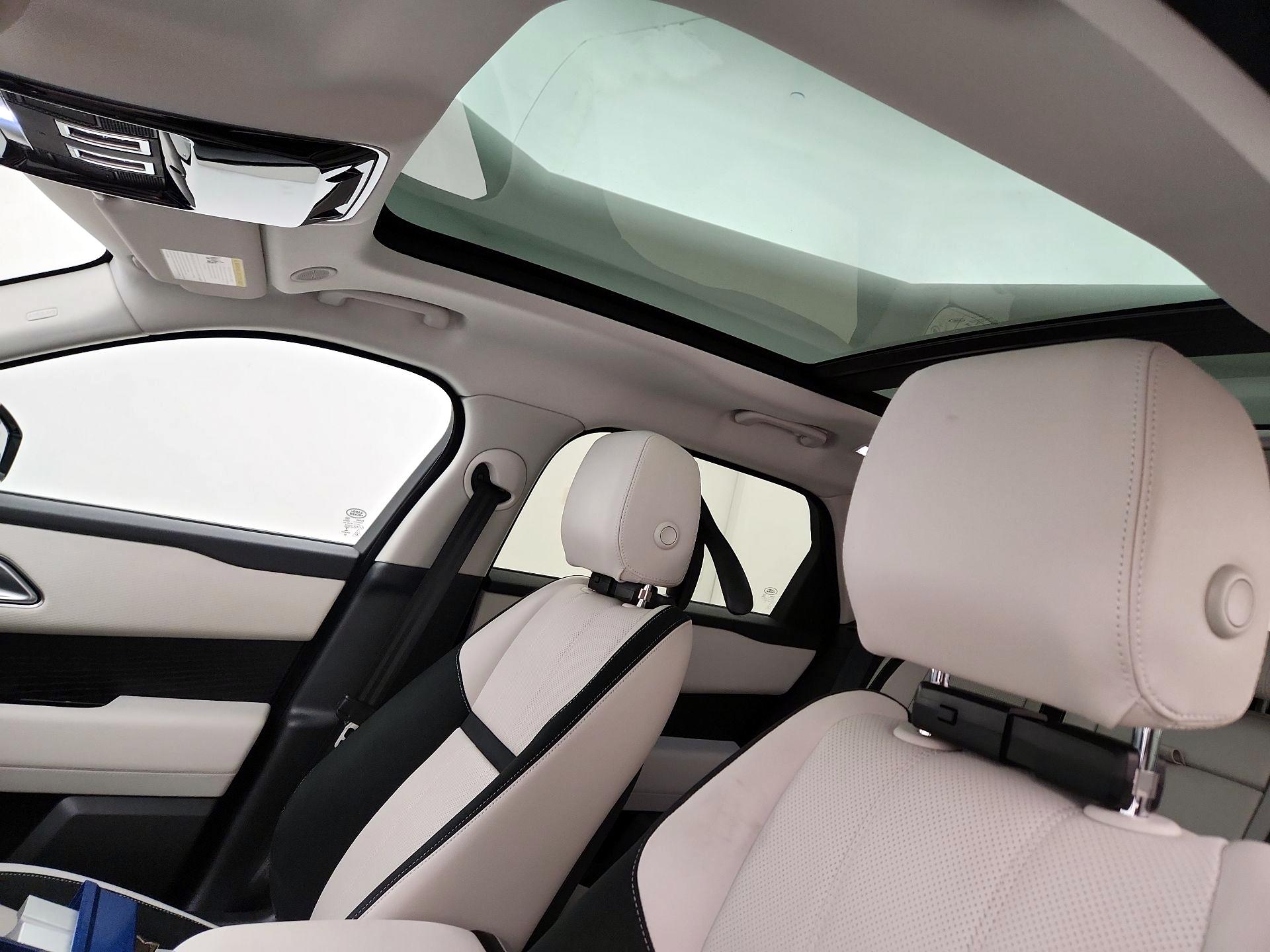 Thumbnail: 2023 Land Rover Range Rover Velar - 20