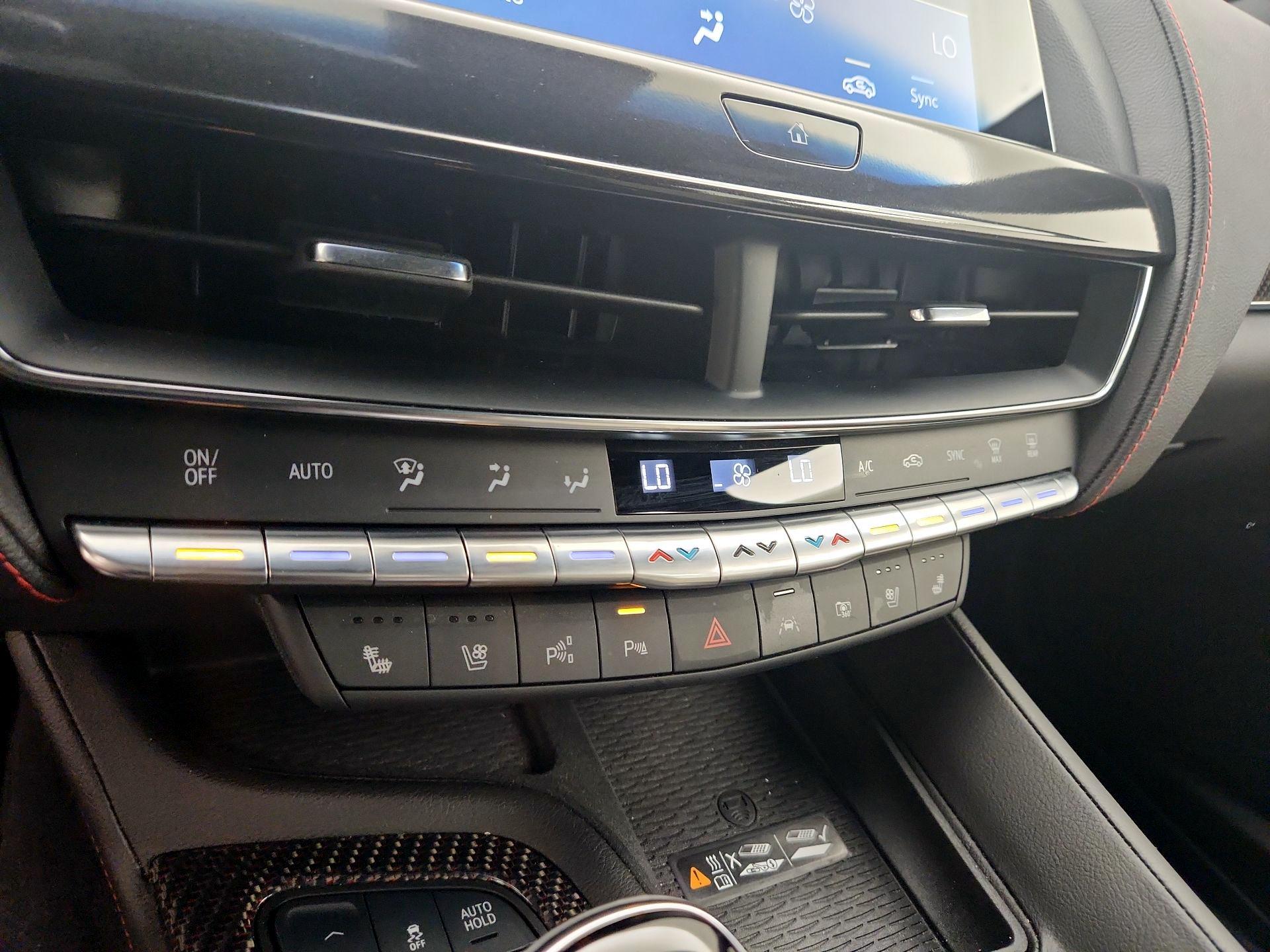 Thumbnail: 2024 Cadillac CT5 - 17