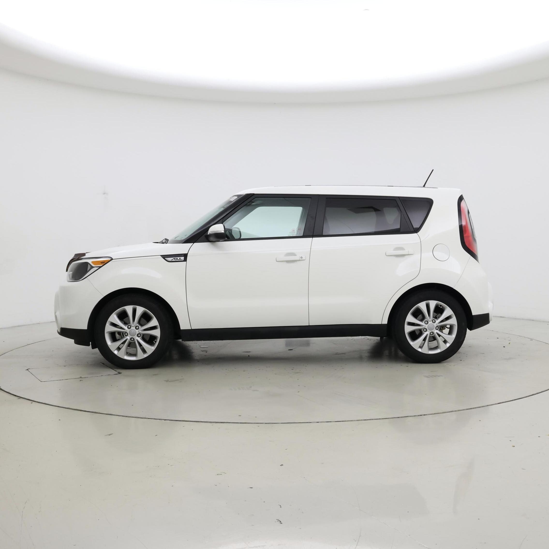 Thumbnail: 2016 Kia Soul - 3