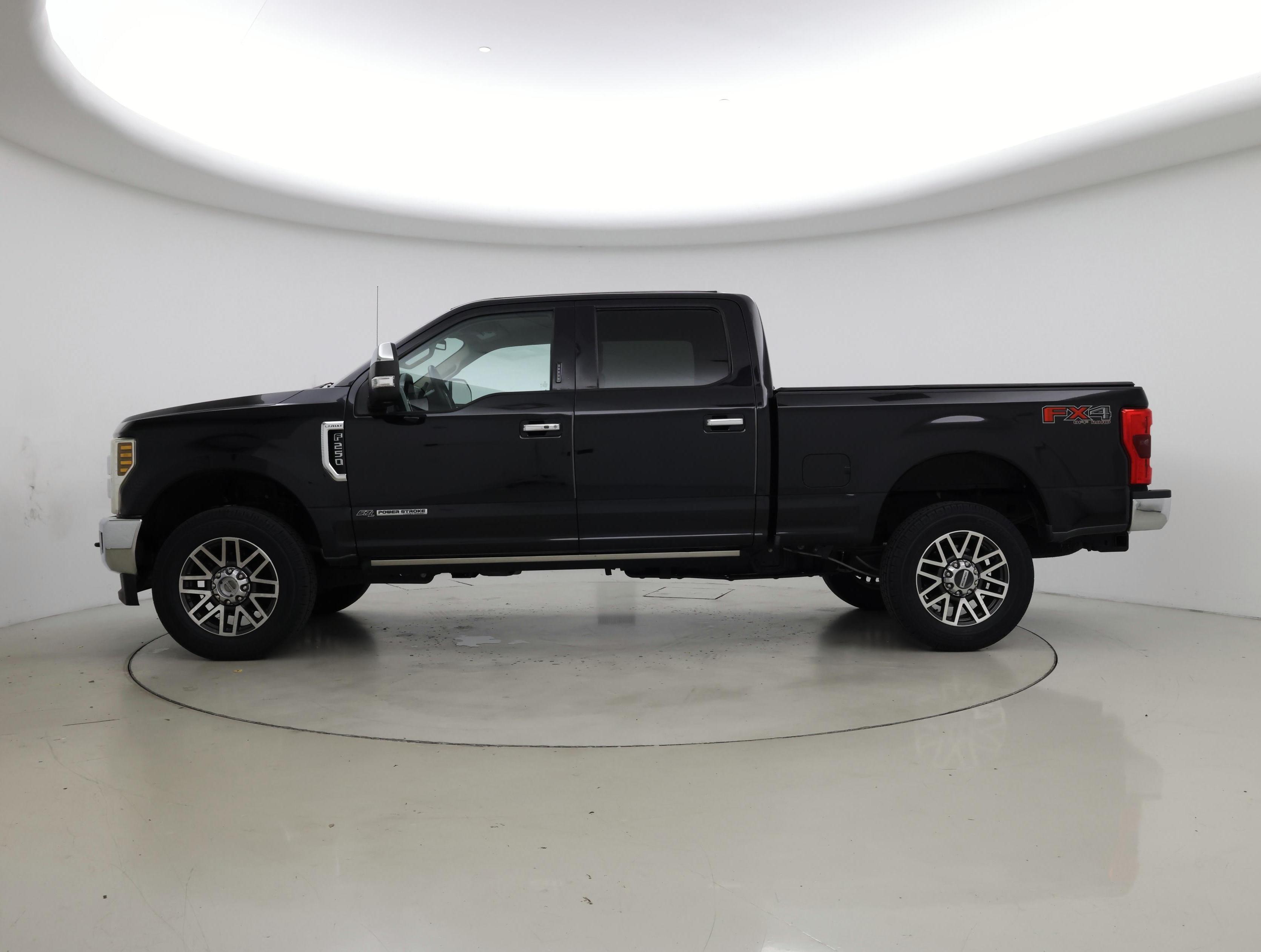 Thumbnail: 2019 Ford F-250 - 3