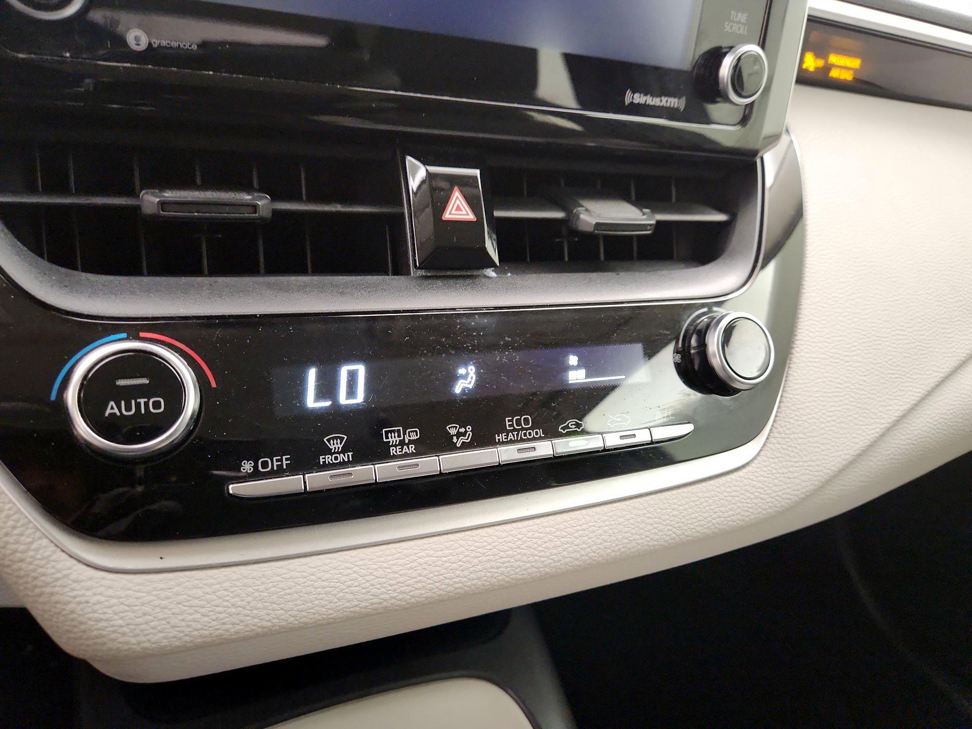 Thumbnail: 2021 Toyota Corolla - 16