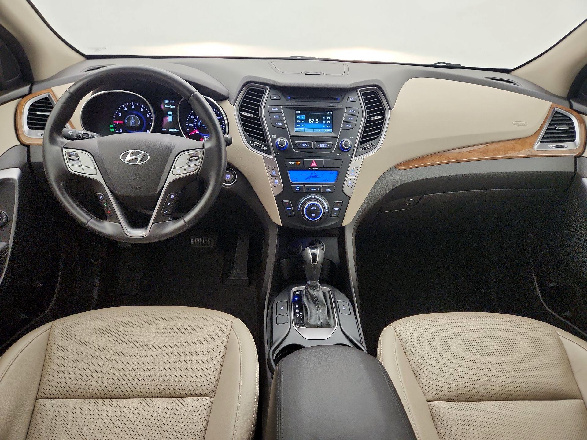 Thumbnail: 2015 Hyundai Santa Fe - 9