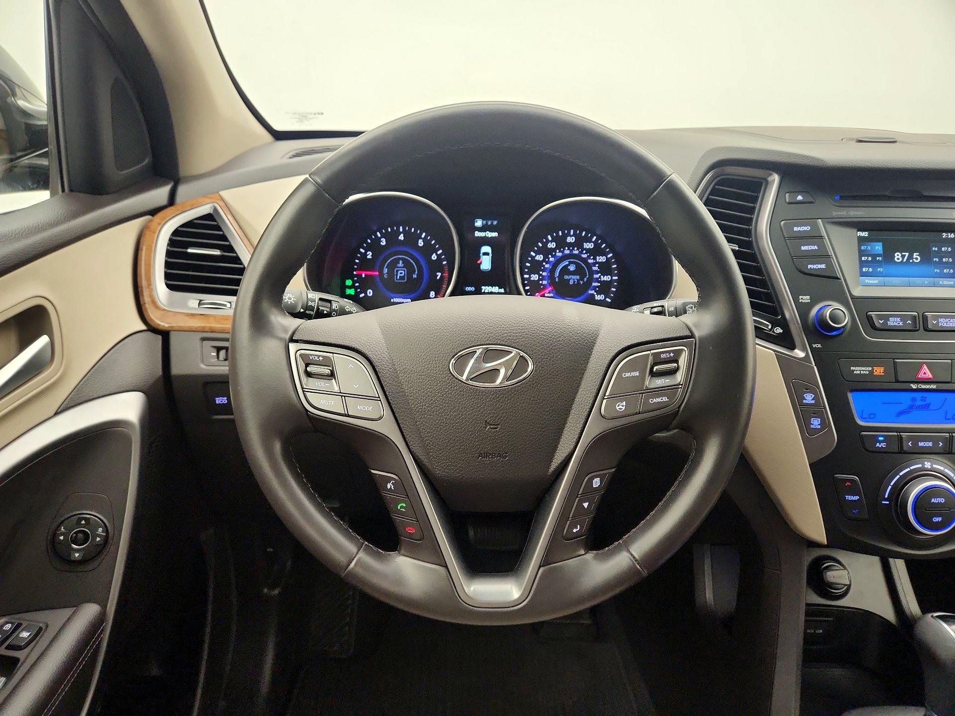 Thumbnail: 2015 Hyundai Santa Fe - 10