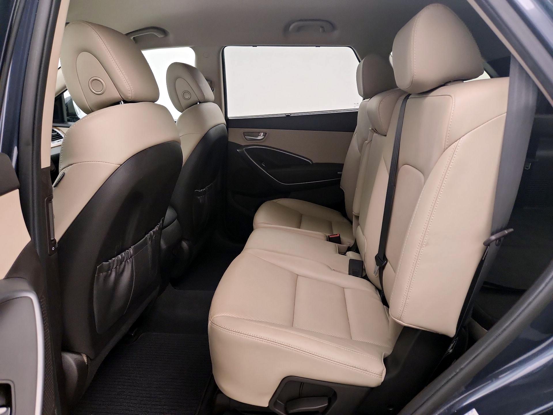 Thumbnail: 2015 Hyundai Santa Fe - 19