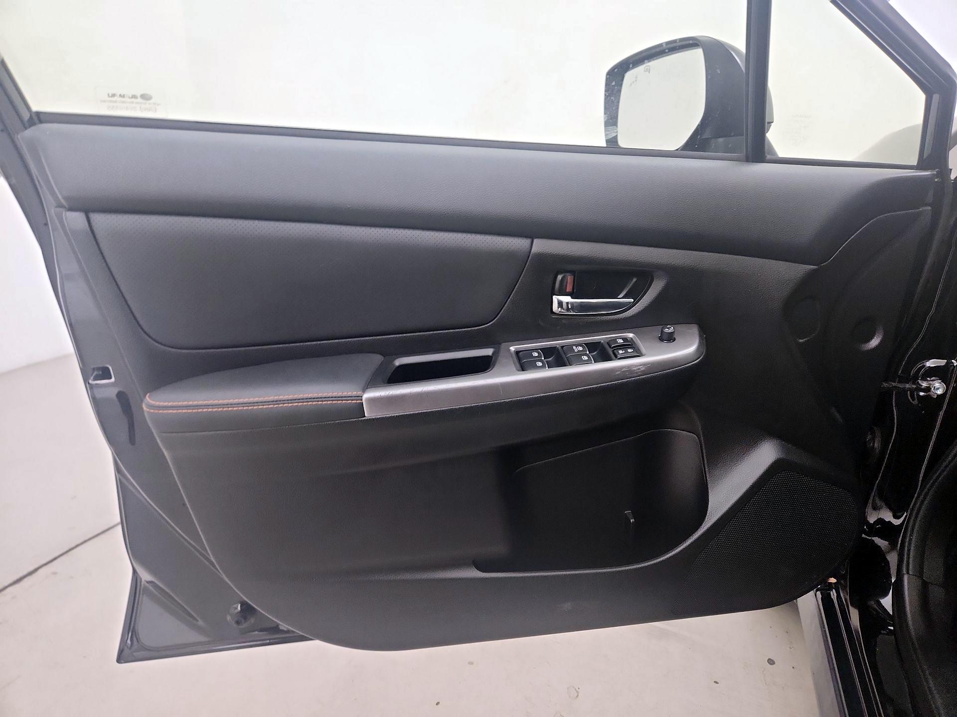 Thumbnail: 2017 Subaru Crosstrek - 12