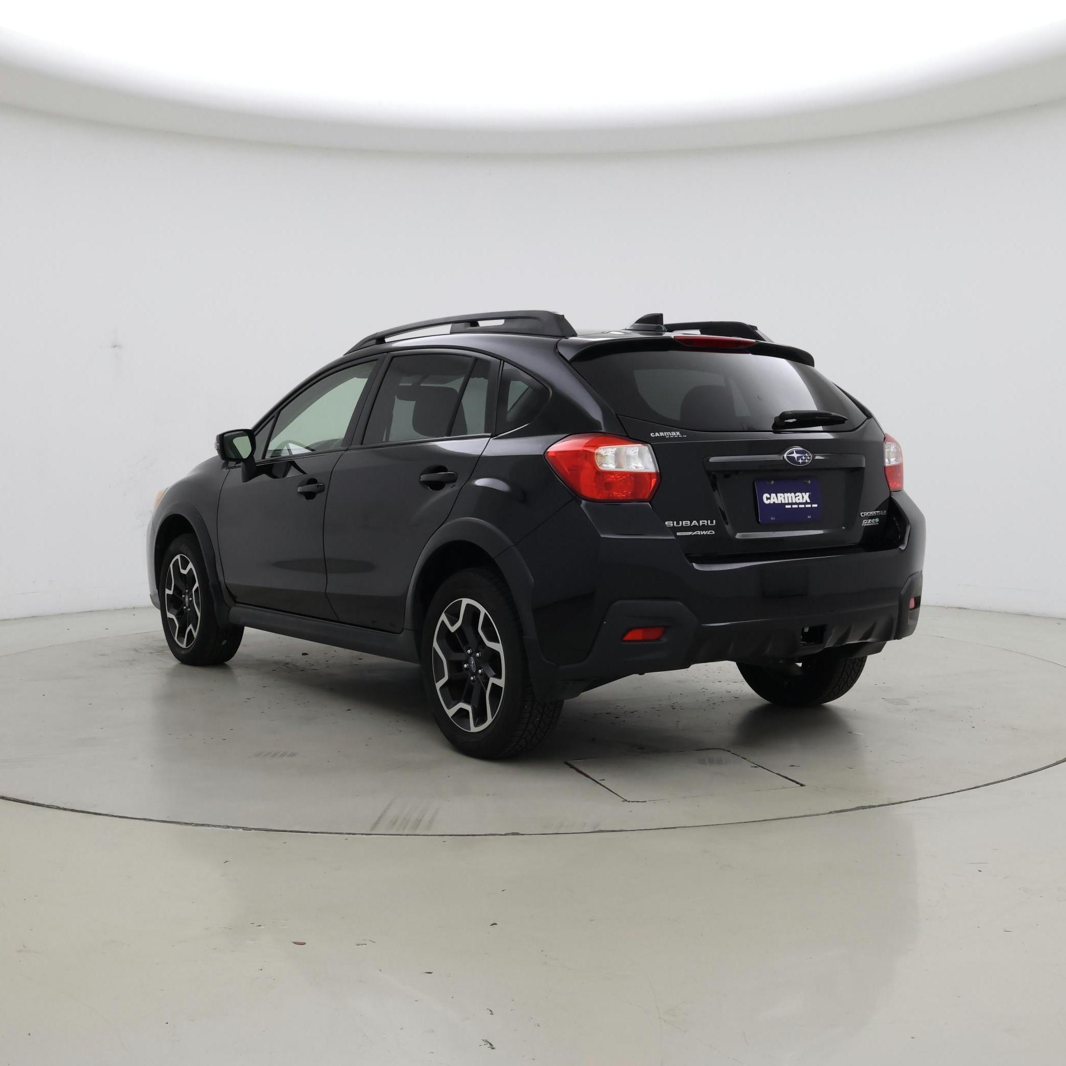 Thumbnail: 2017 Subaru Crosstrek - 2