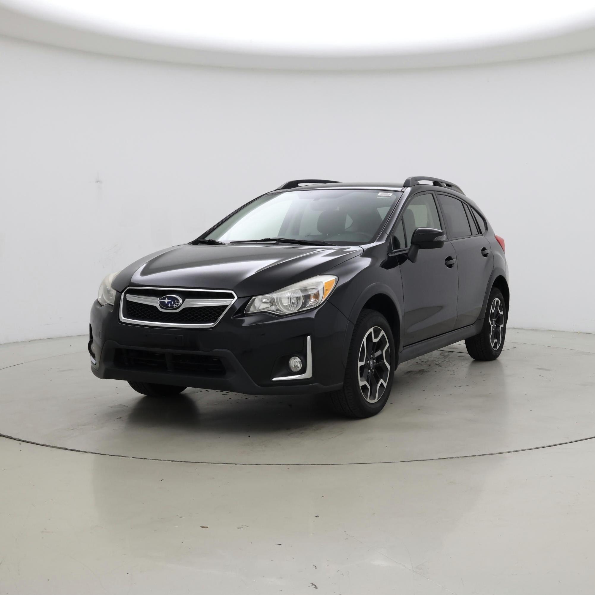 Thumbnail: 2017 Subaru Crosstrek - 4