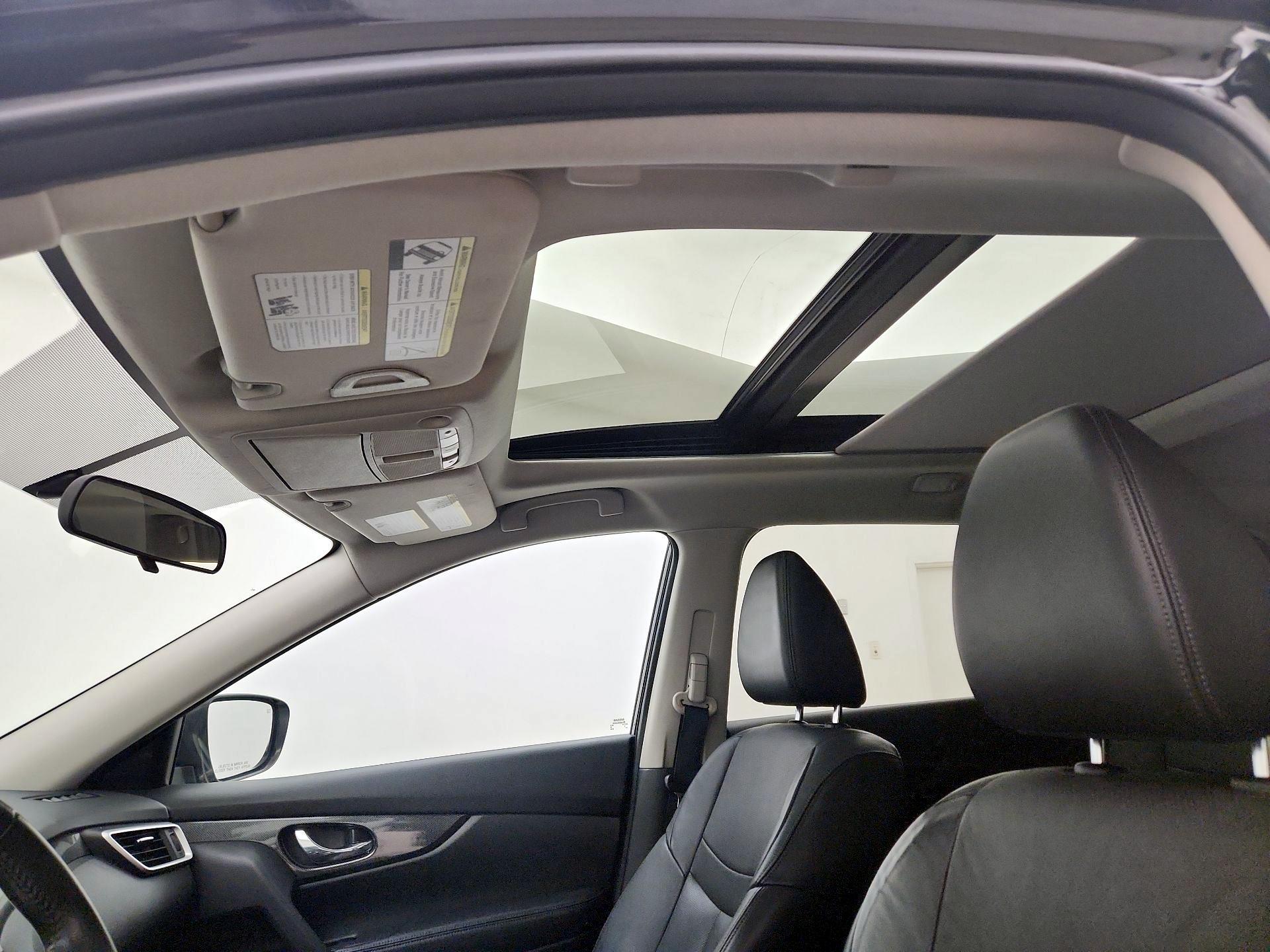 Thumbnail: 2014 Nissan Rogue - 20