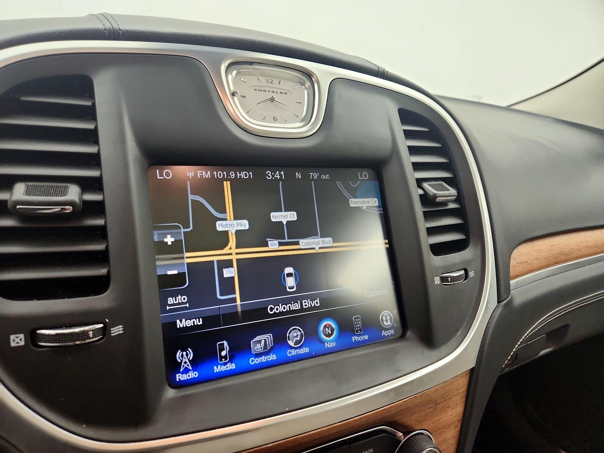 Thumbnail: 2015 Chrysler 300 - 14