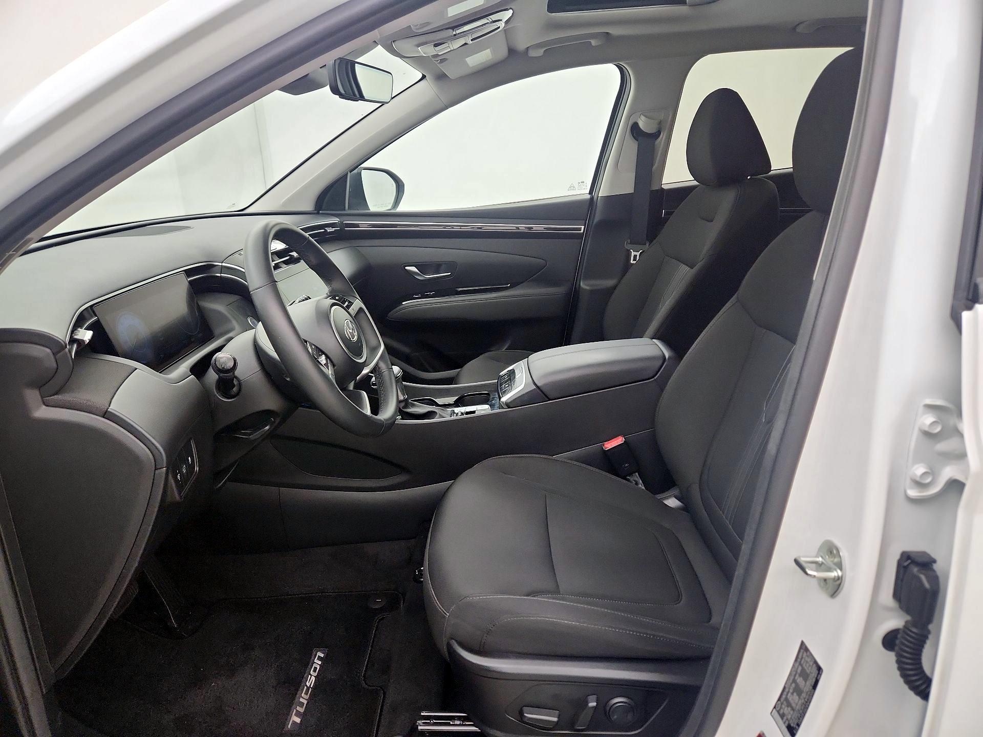 Thumbnail: 2022 Hyundai Tucson - 11