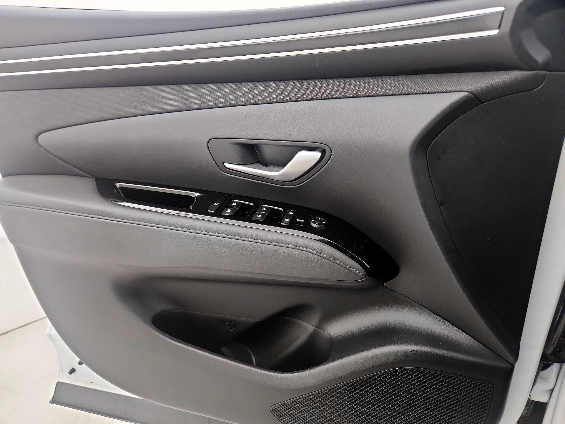 Thumbnail: 2022 Hyundai Tucson - 12