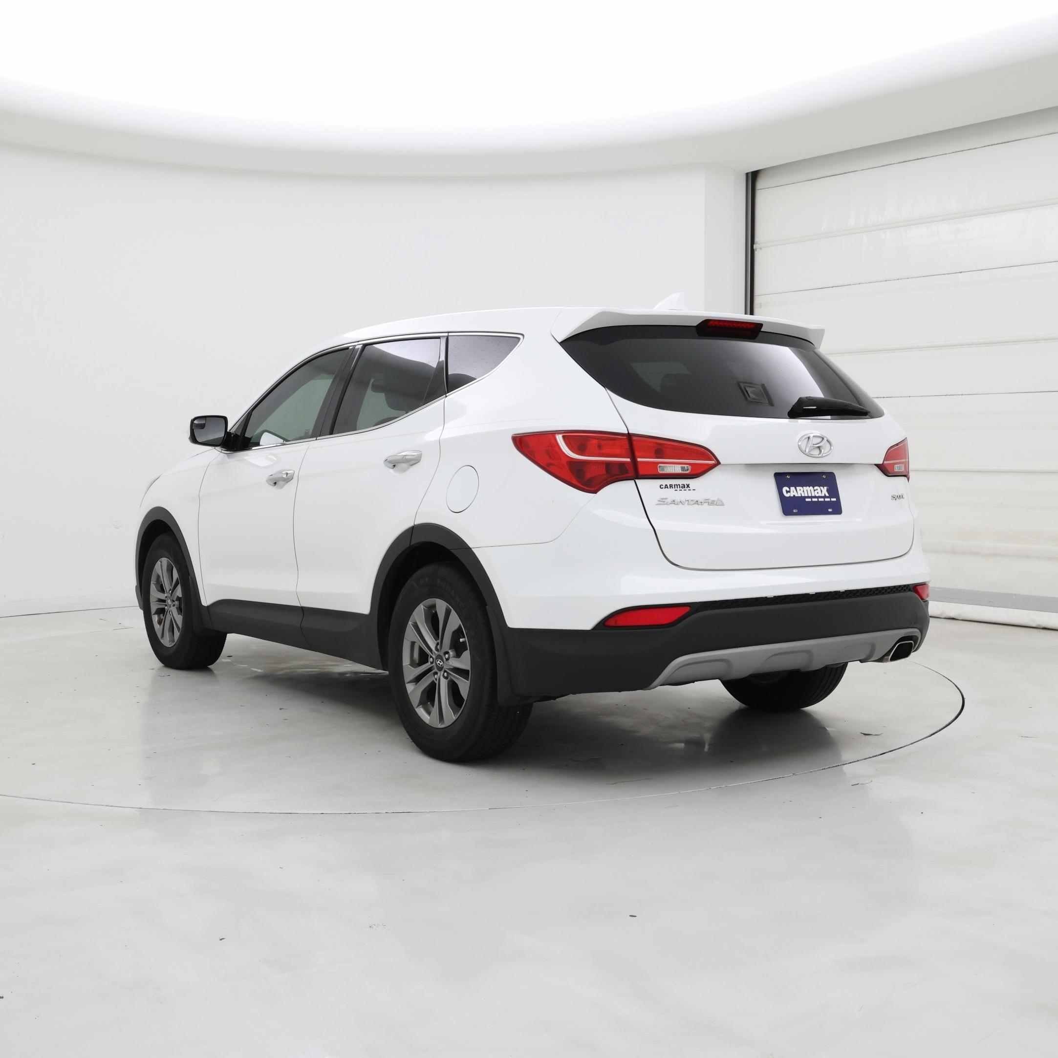 Thumbnail: 2016 Hyundai Santa Fe - 2