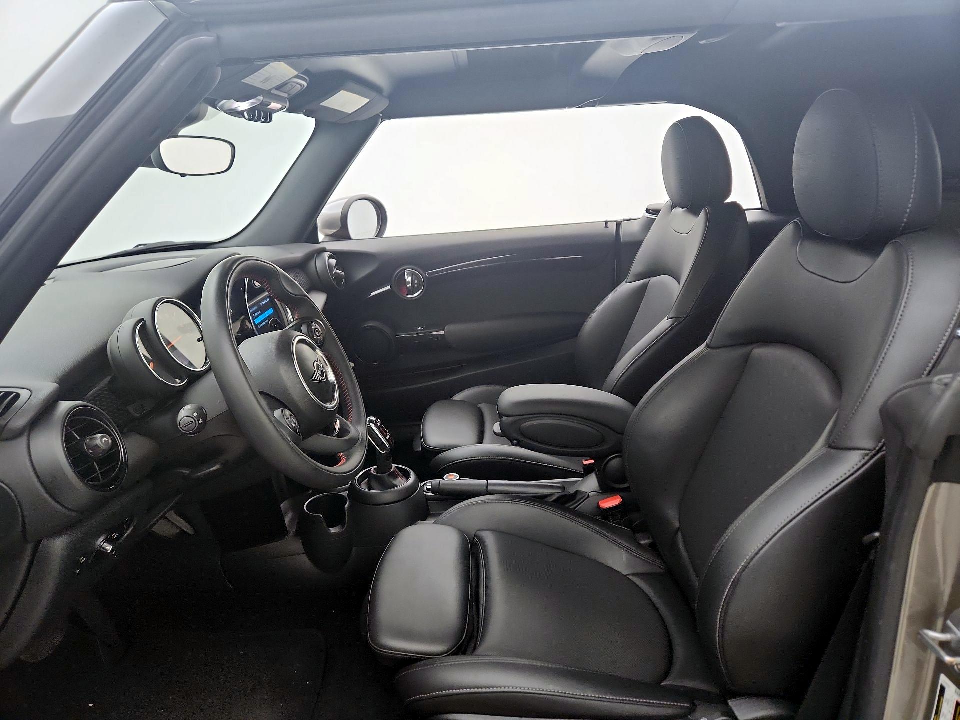 Thumbnail: 2020 MINI Cooper - 11