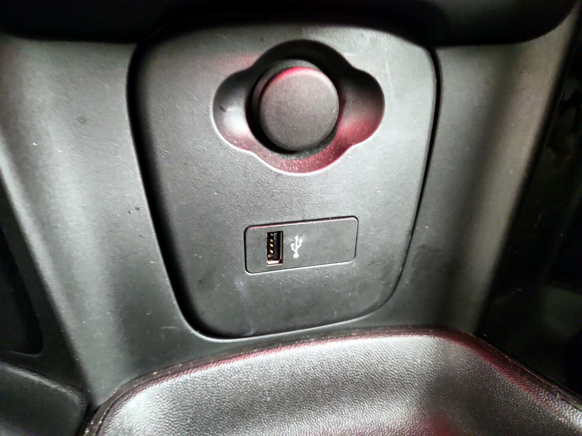 Thumbnail: 2020 MINI Cooper - 18