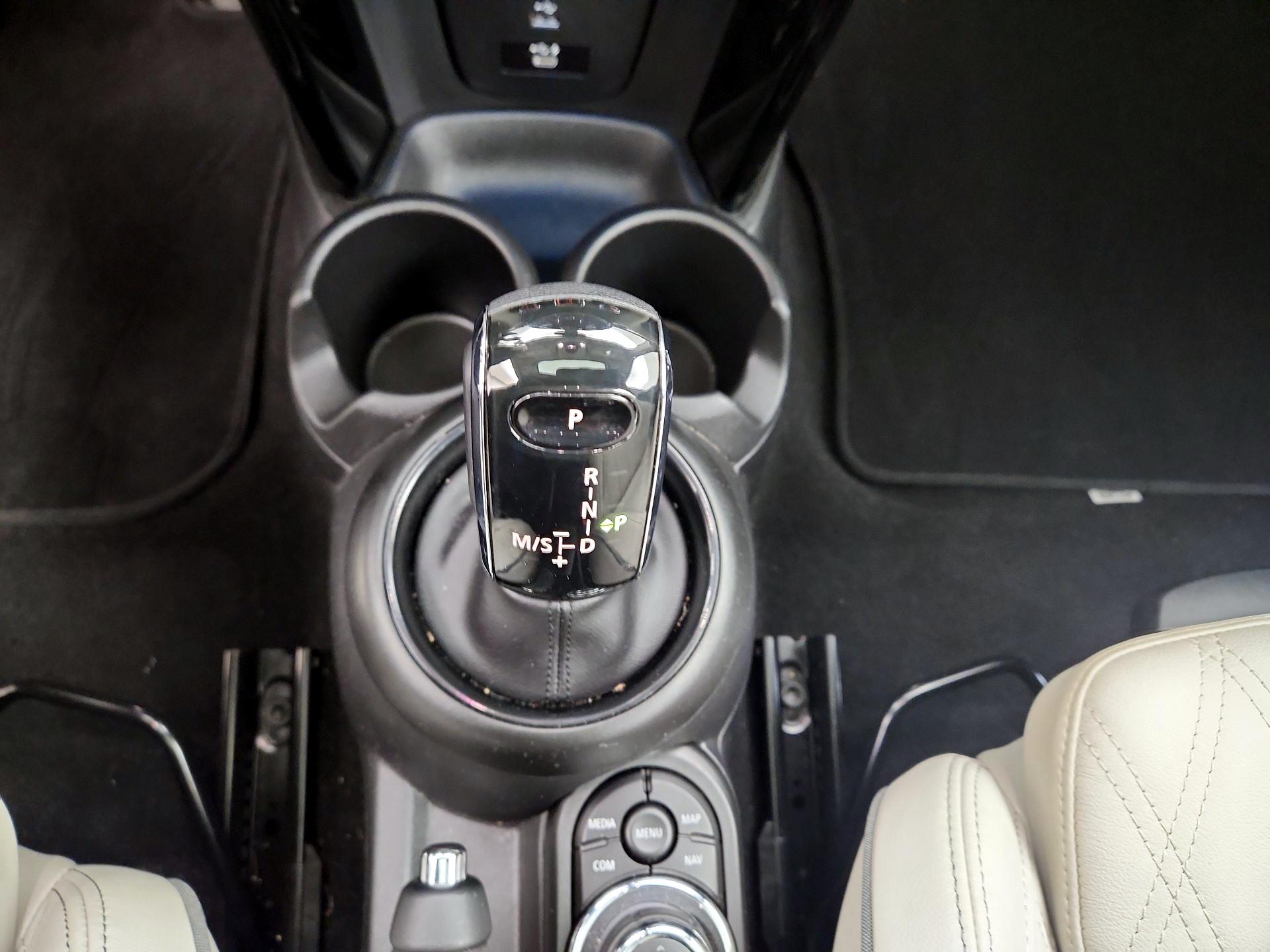 Thumbnail: 2022 MINI Cooper Hardtop - 18