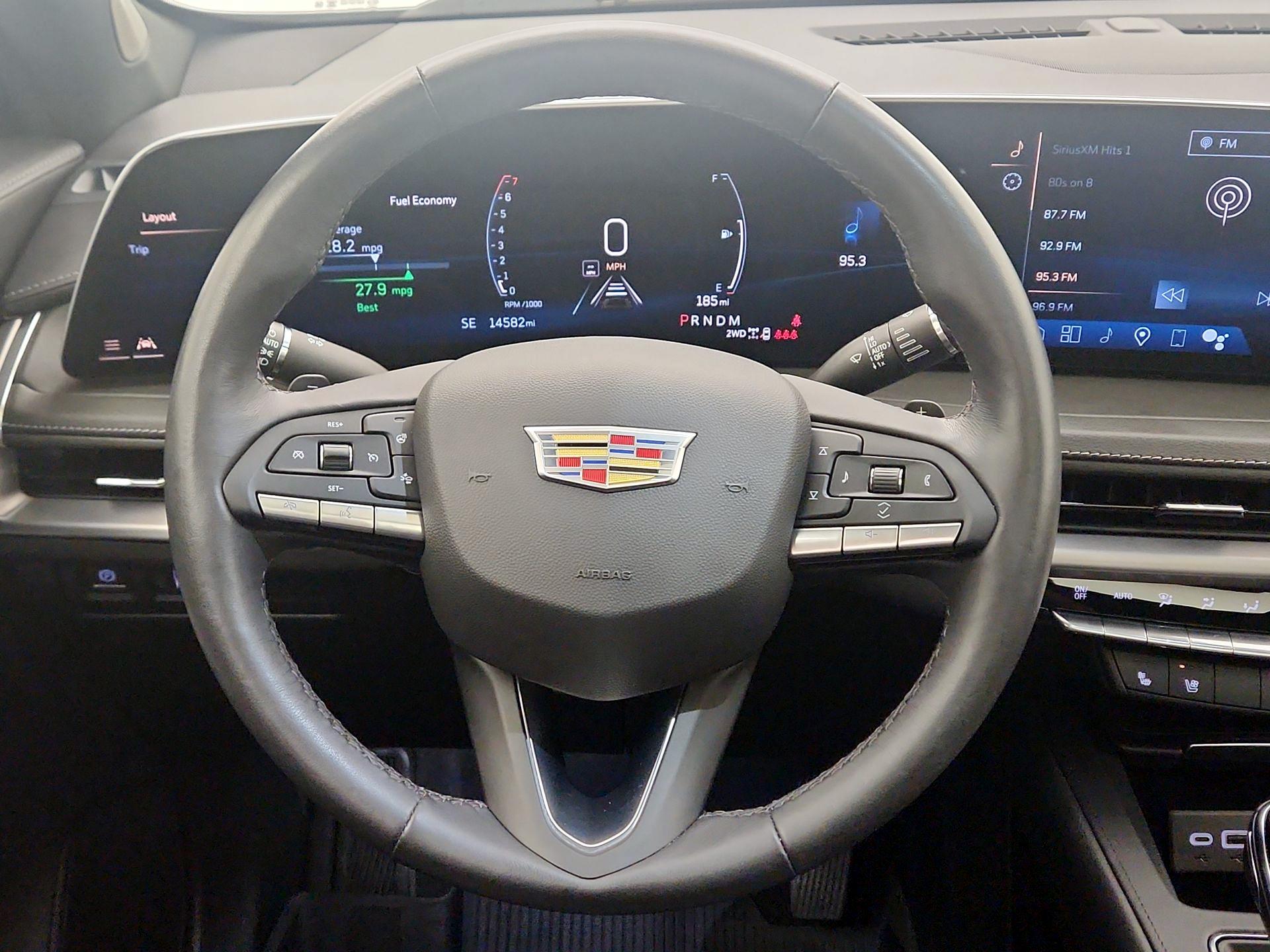 Thumbnail: 2024 Cadillac XT4 - 10