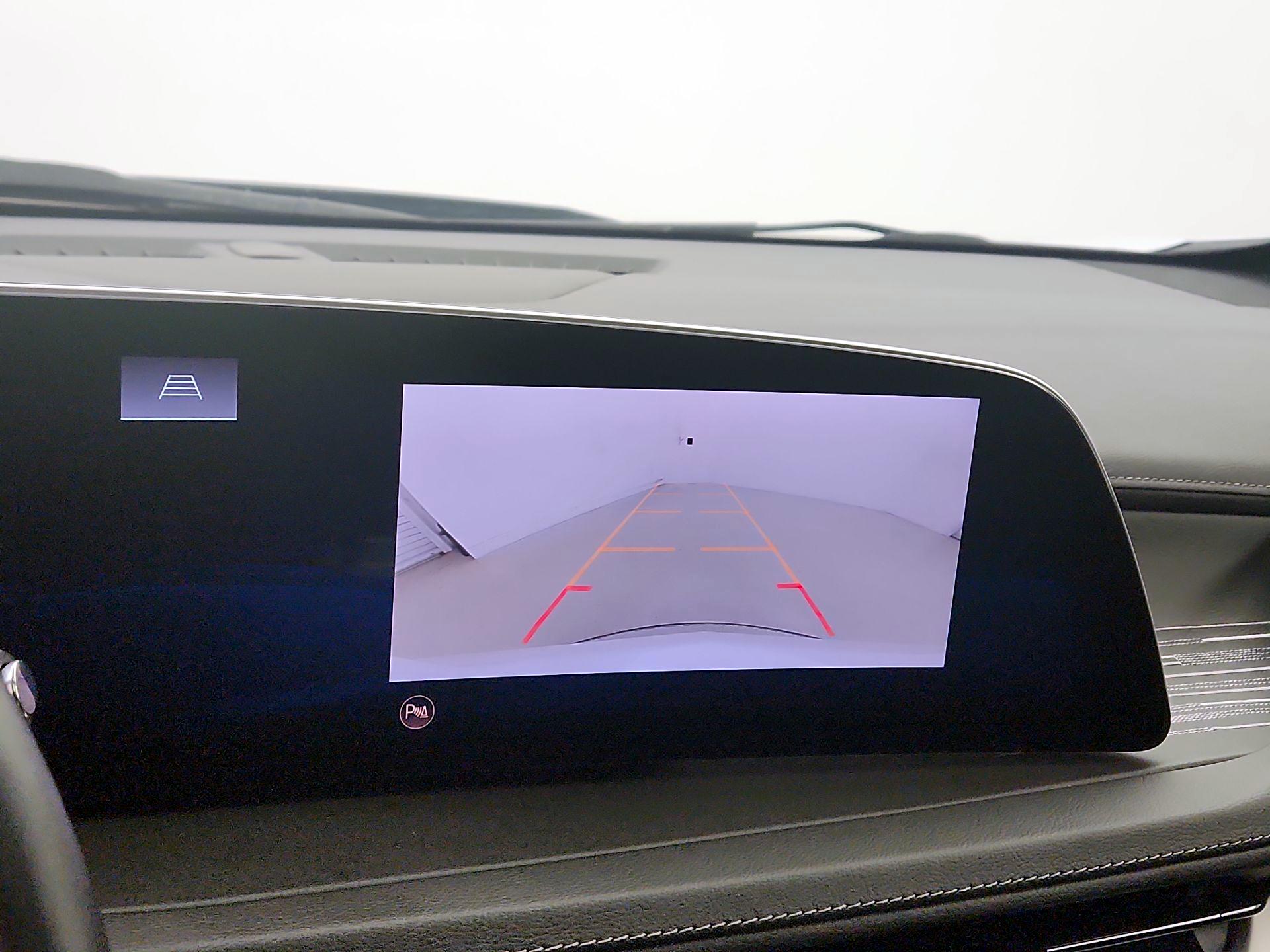 Thumbnail: 2024 Cadillac XT4 - 14