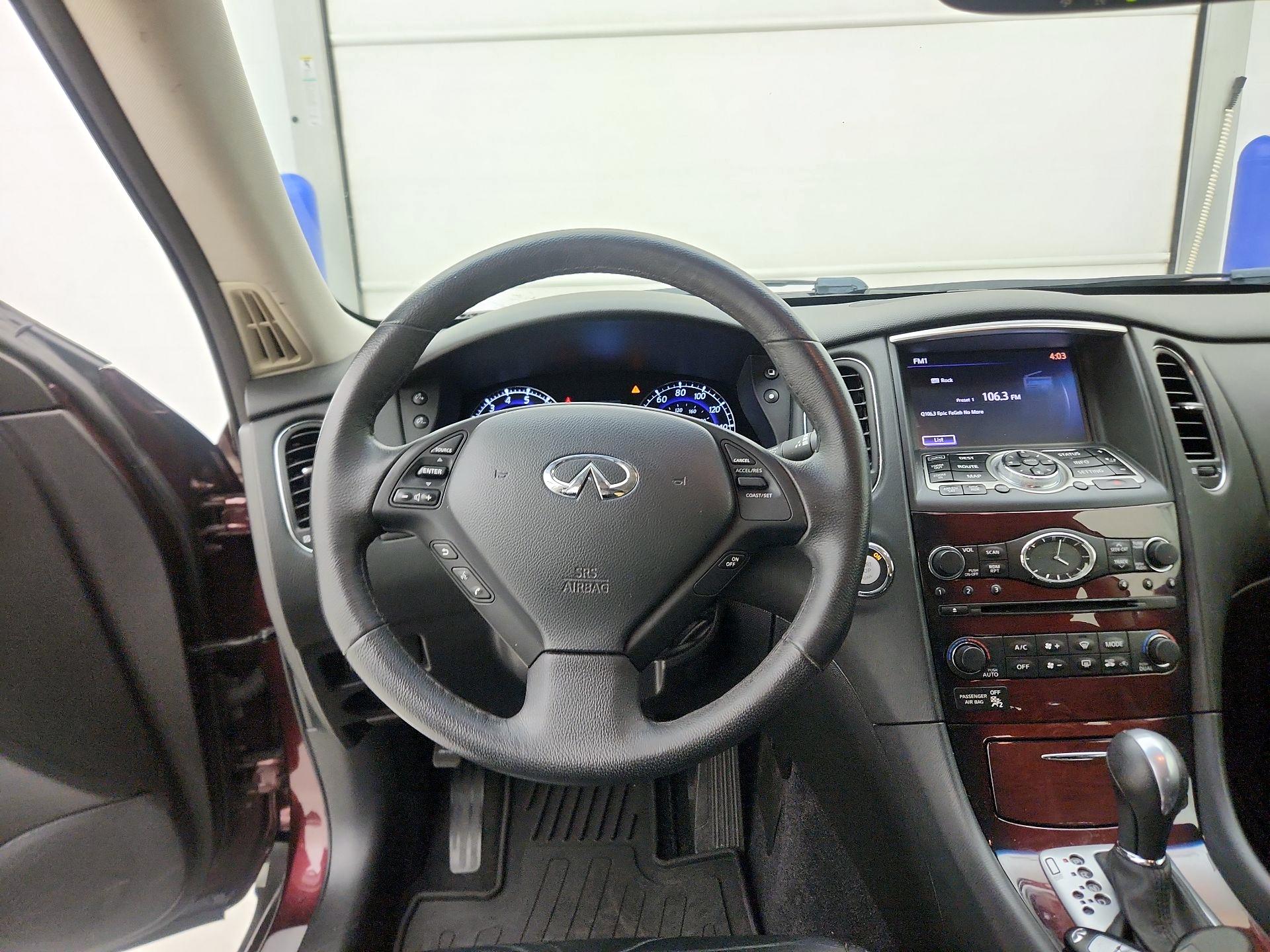 Thumbnail: 2017 INFINITI QX50 - 10