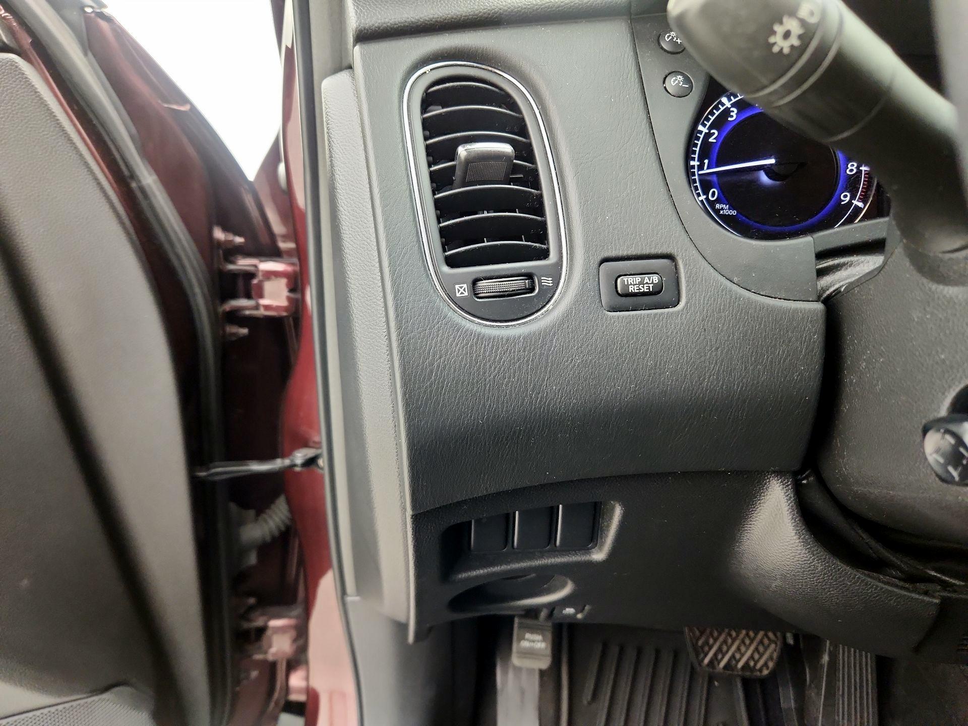 Thumbnail: 2017 INFINITI QX50 - 13