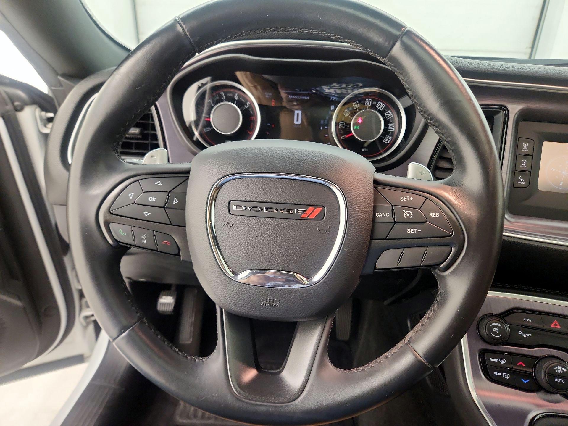 Thumbnail: 2015 Dodge Challenger - 10