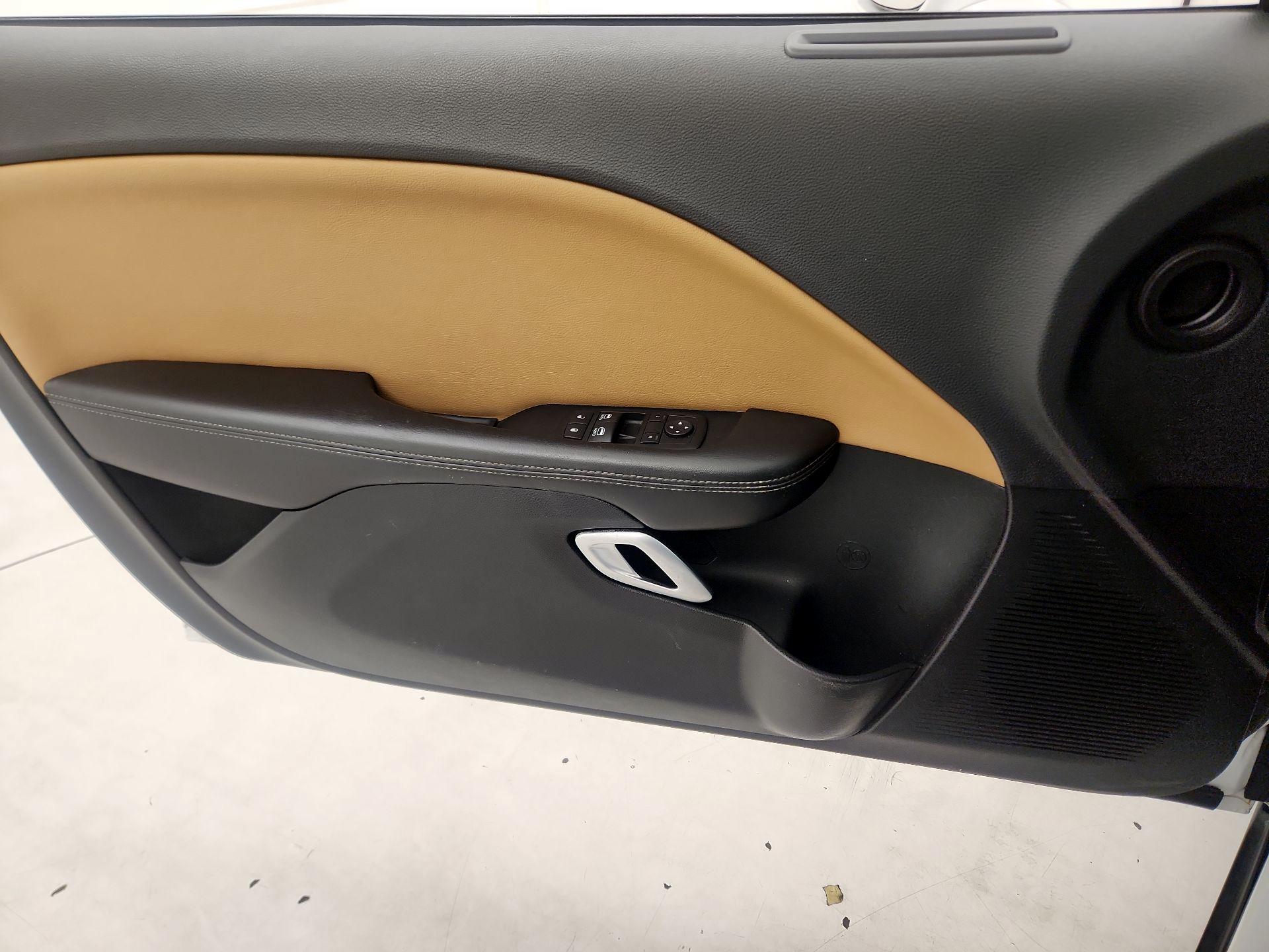 Thumbnail: 2015 Dodge Challenger - 12