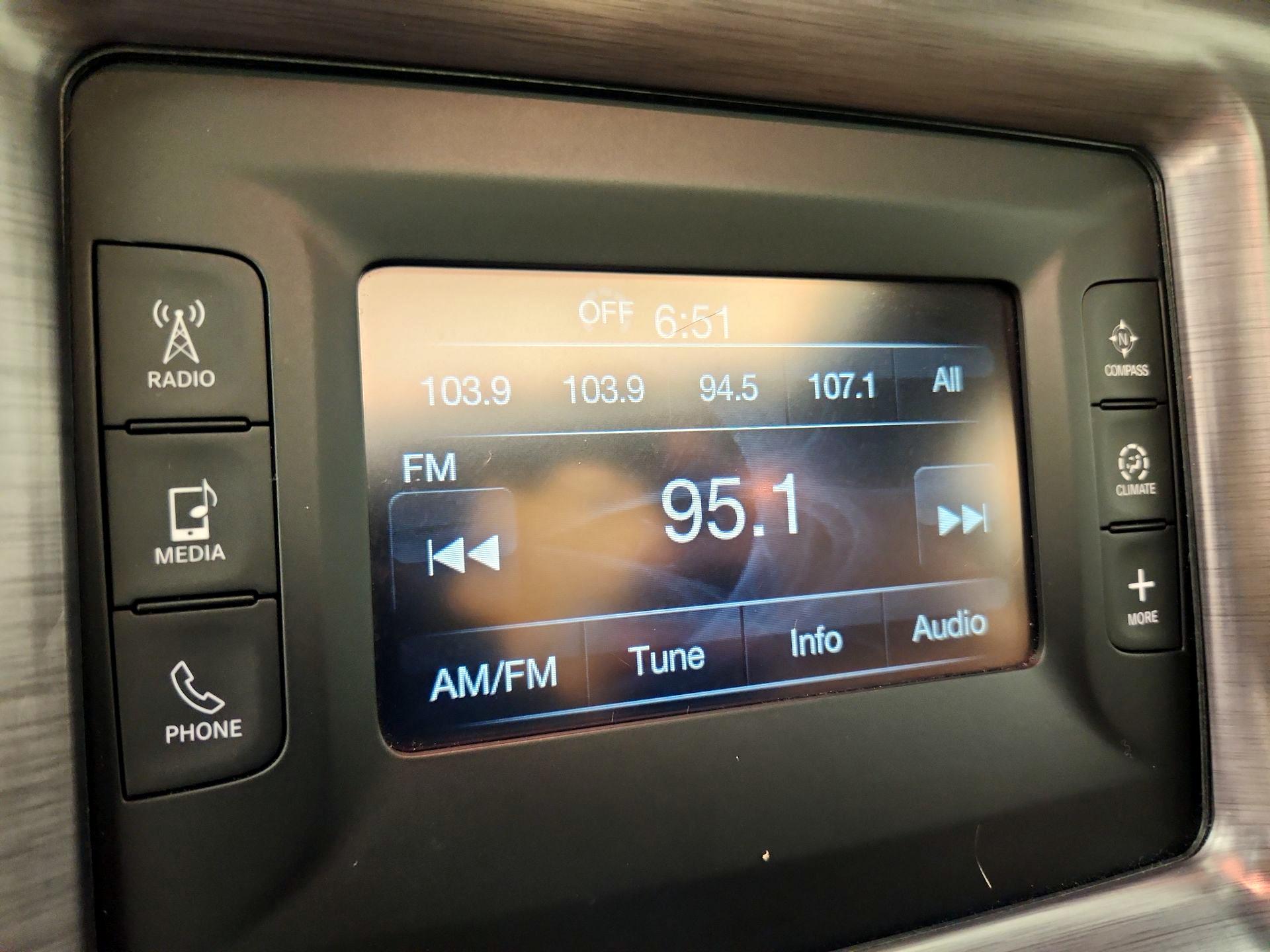 Thumbnail: 2015 Dodge Challenger - 15