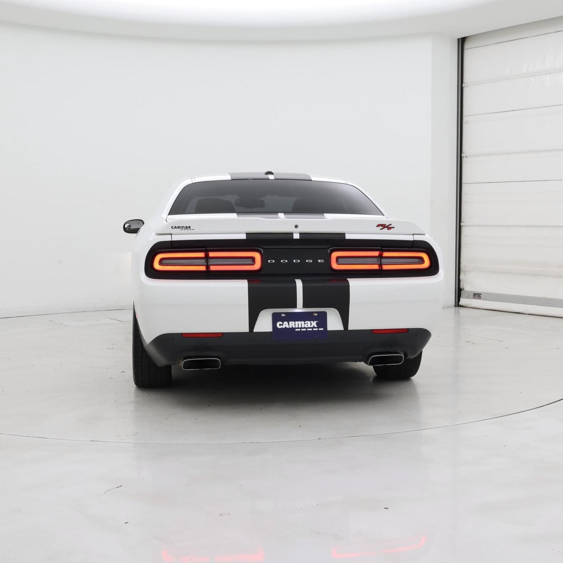 Thumbnail: 2015 Dodge Challenger - 6